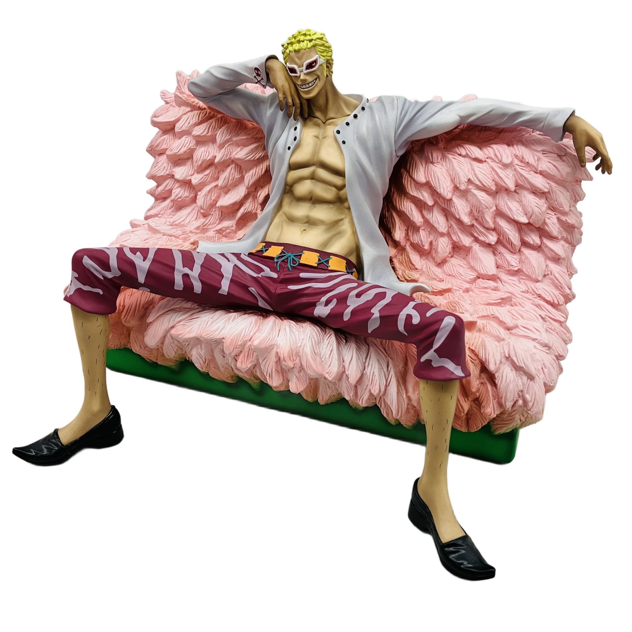 バンダイ ONE PIECE アーカイブコレクション ドンキホーテ・ドフラミンゴ フィギュア