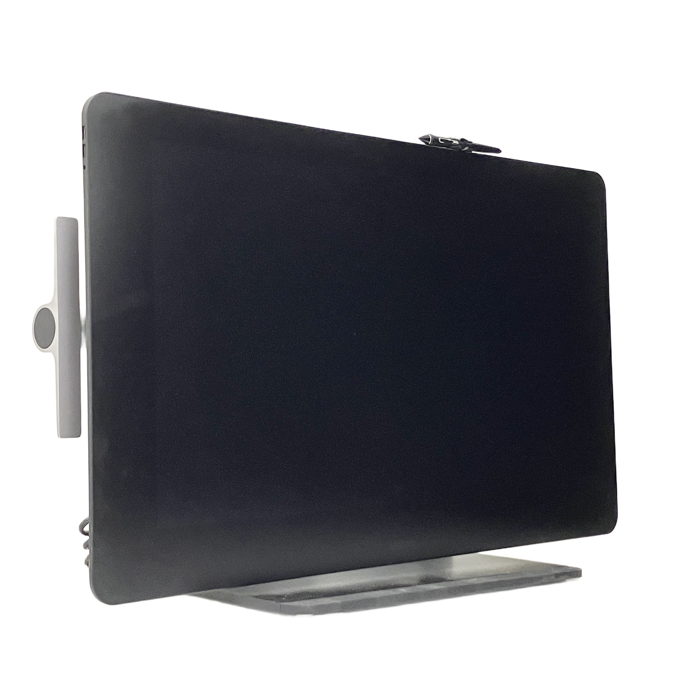 色の再現性が高く、プロフェッショナルな作業に最適。