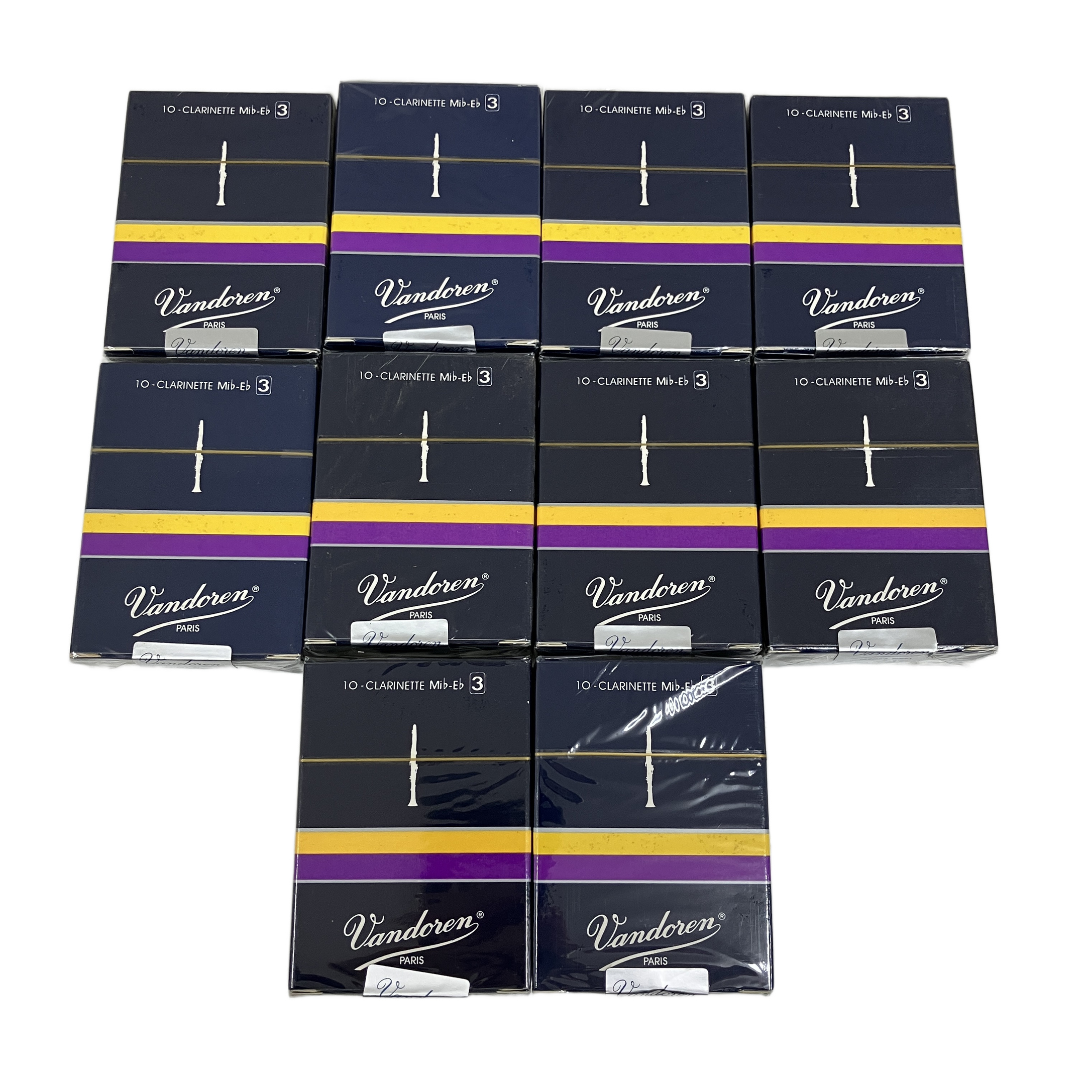 楽器店閉業に伴い、楽器アクセサリー大量入荷中!!