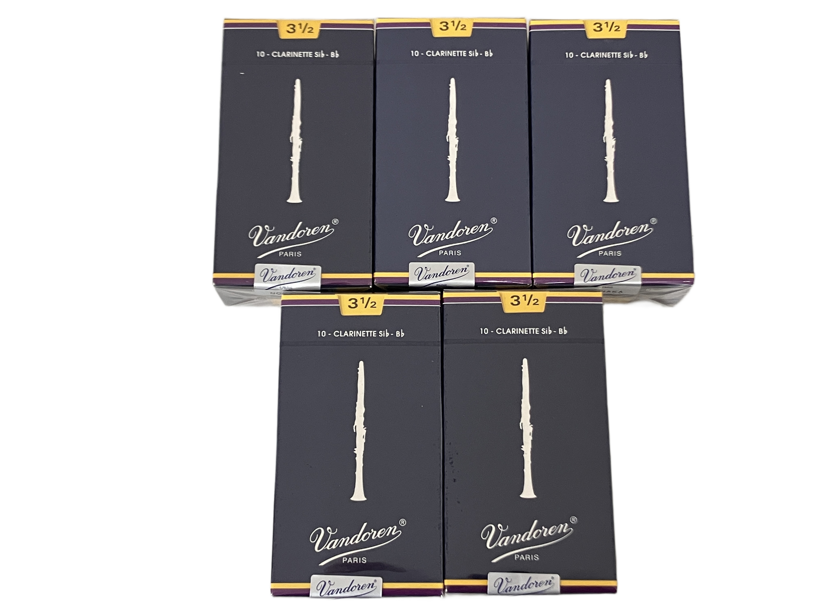 楽器店閉業に伴い、楽器アクセサリー大量入荷中!!