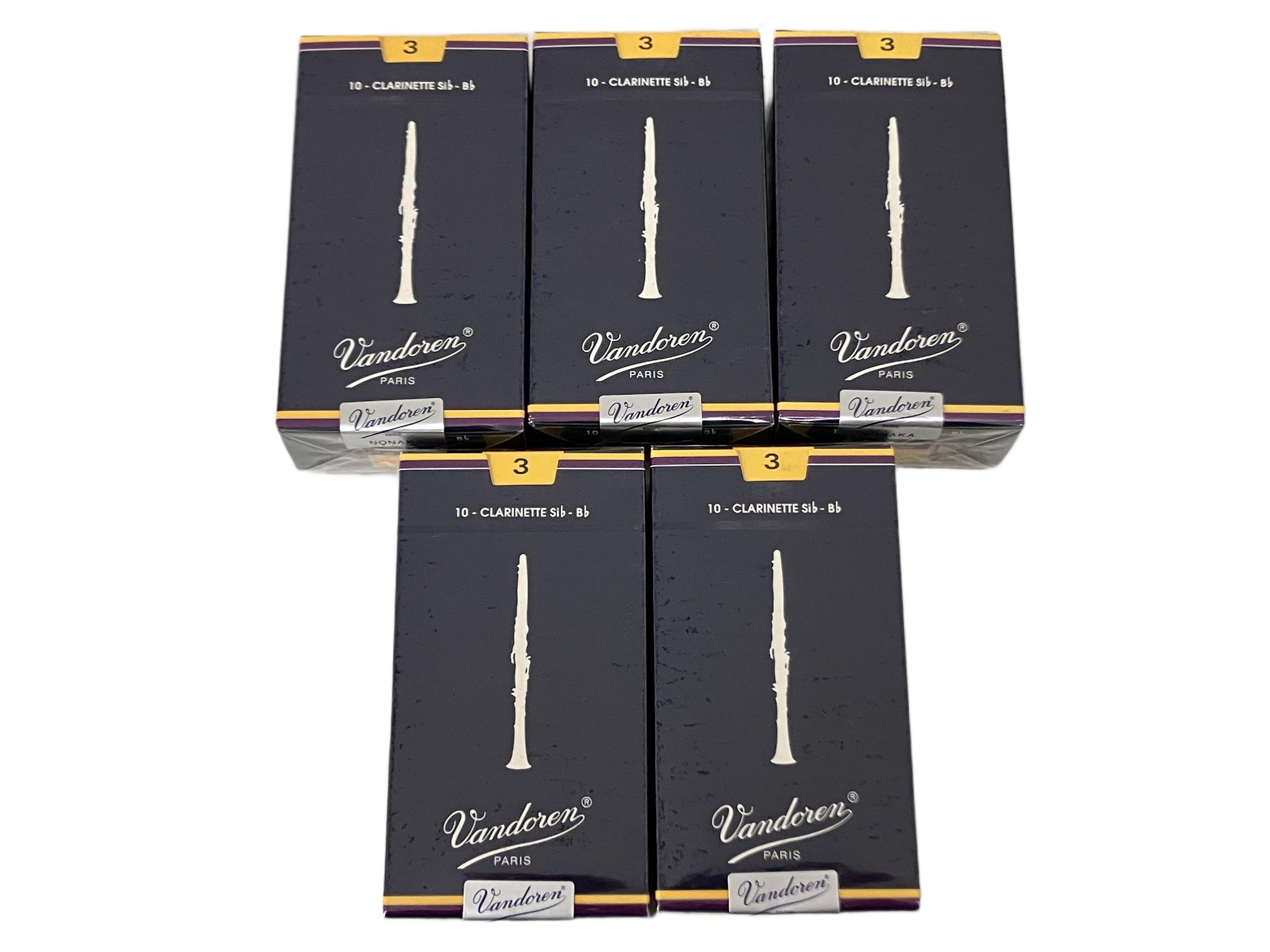 楽器店閉業に伴い、楽器アクセサリー大量入荷中!!