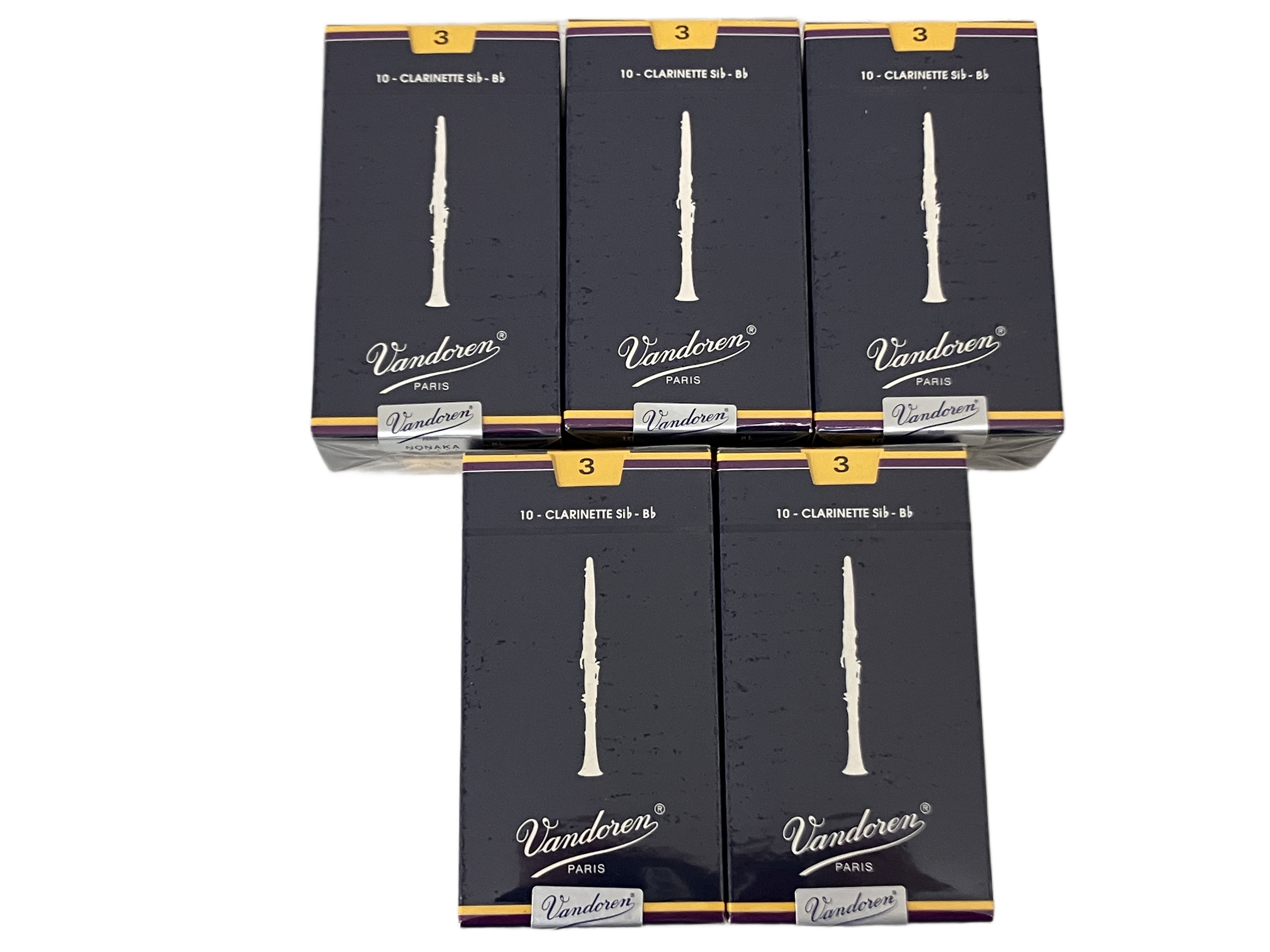 楽器店閉業に伴い、楽器アクセサリー大量入荷中!!