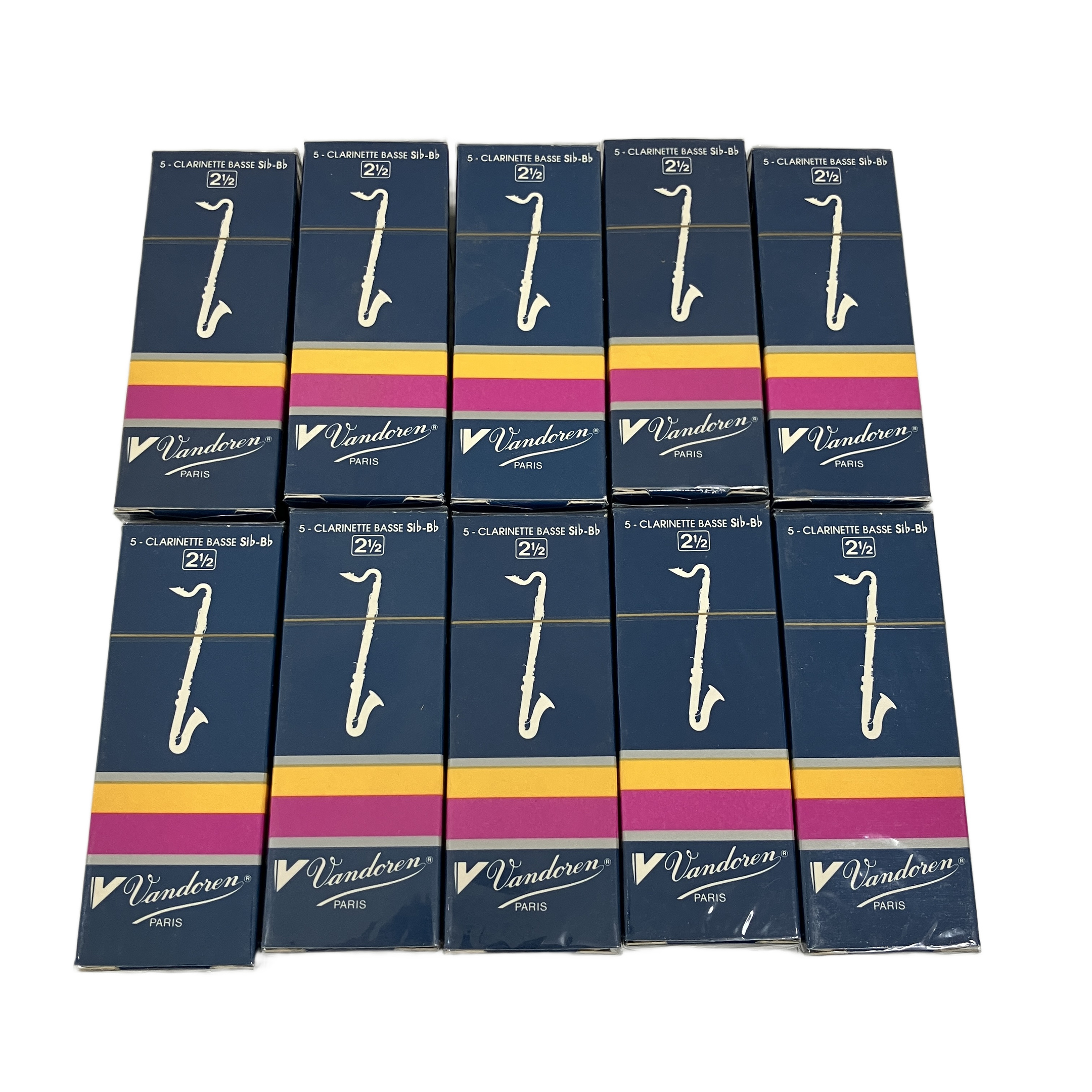 楽器店閉業に伴い、楽器アクセサリー大量入荷中!!