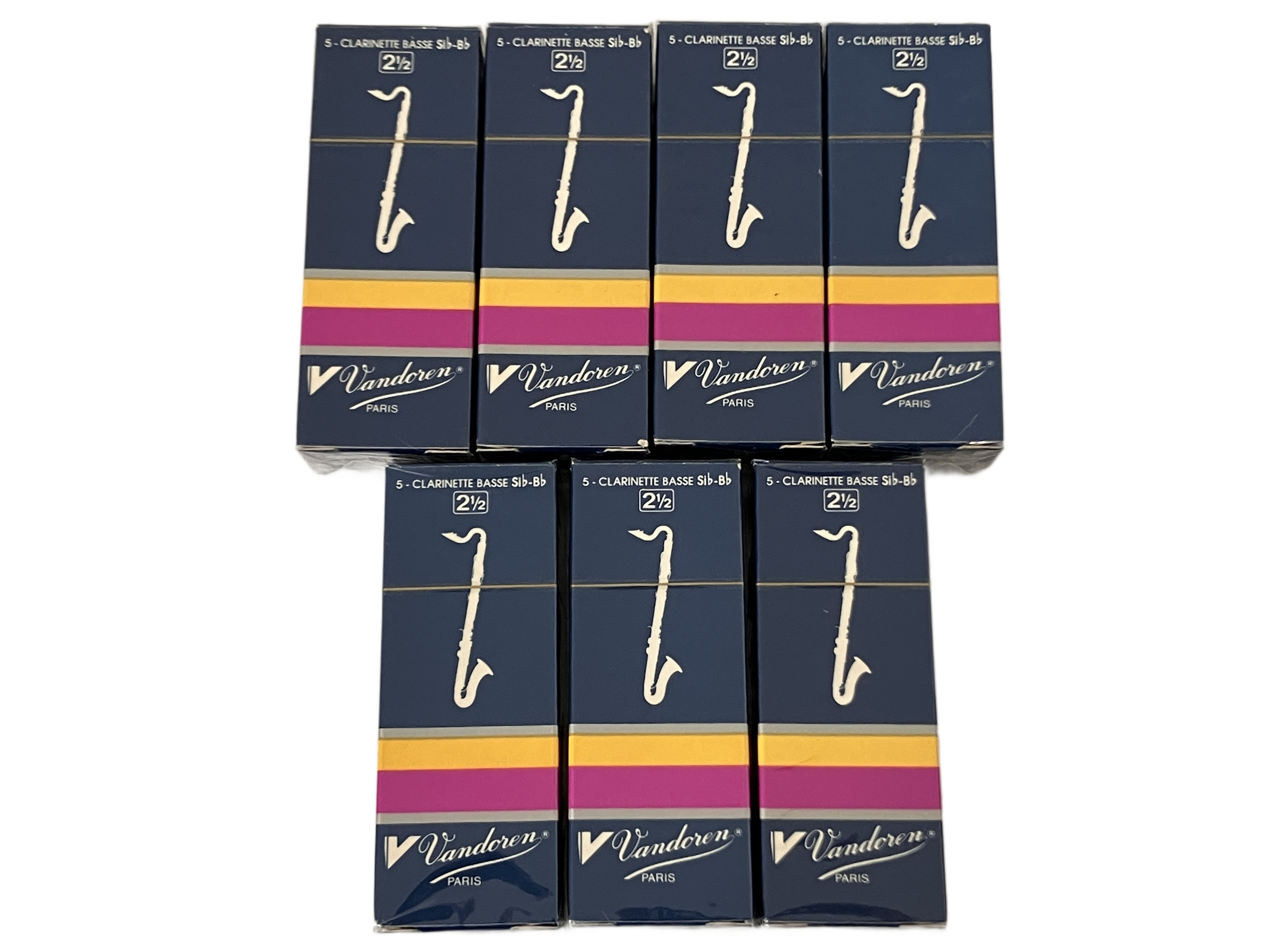 楽器店閉業に伴い、楽器アクセサリー大量入荷中!!