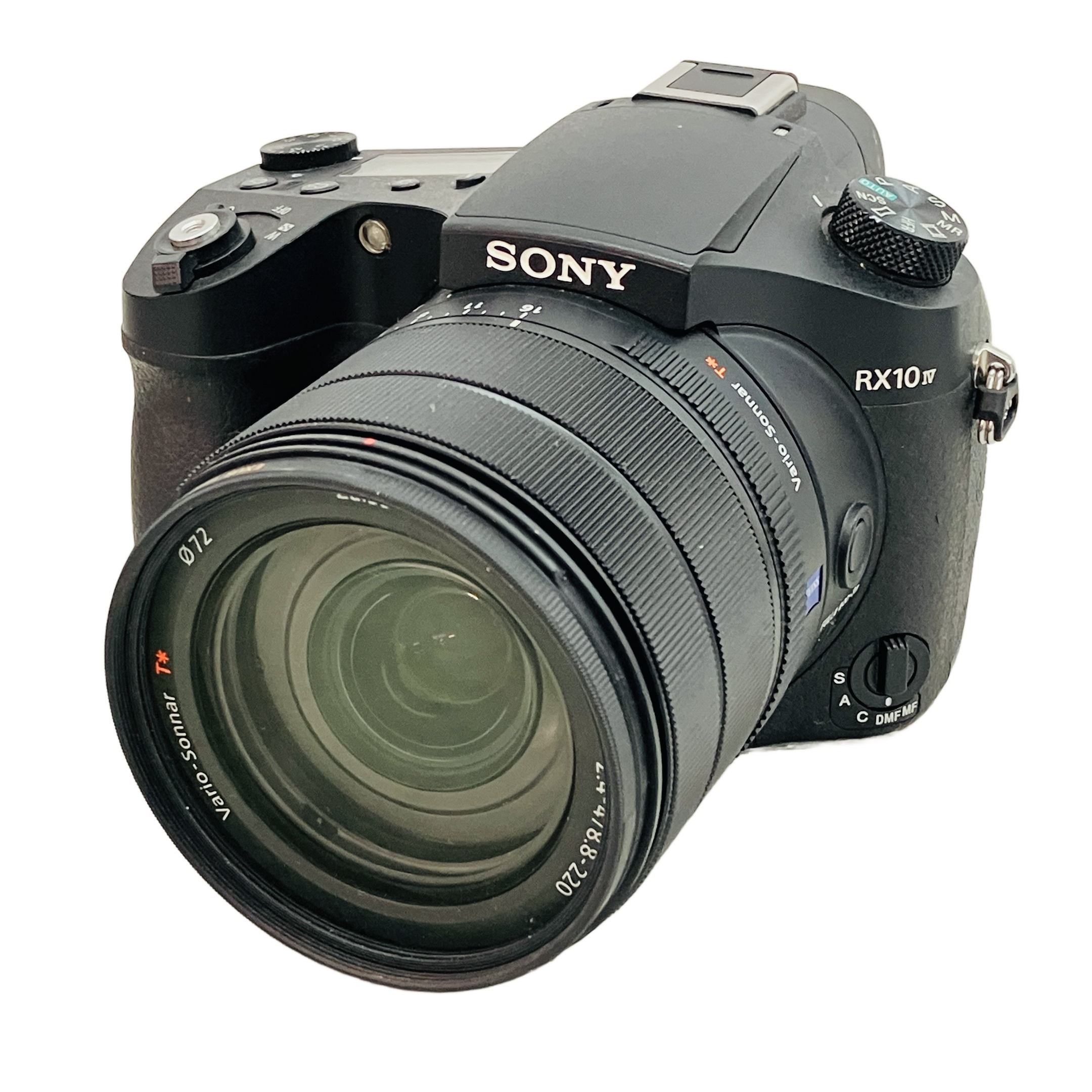 SONY Cyber-shot DSC-RX10M4 — 0.03秒の超高速AFと24-600mmの高倍率ズームを搭載し、決定的瞬間を逃さず捉えるプロ仕様のオールインワン・カメラ