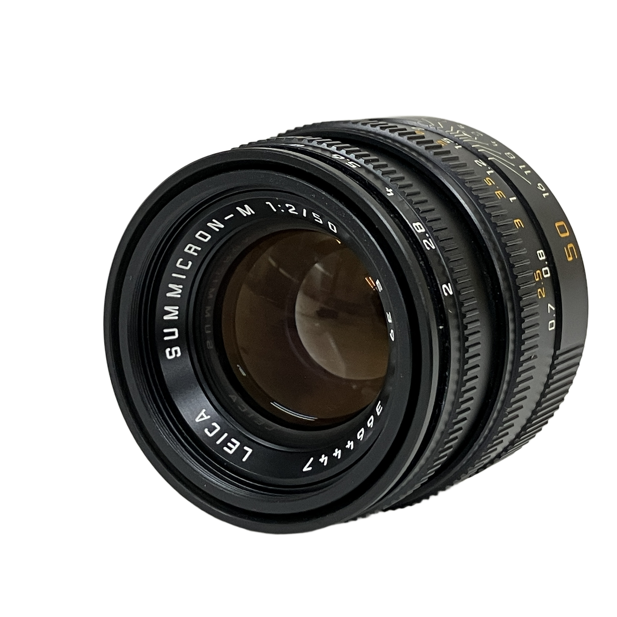 「Leica SUMMICRON-M 50mm F2 第4世代 1994年製 — 組み込みフードの利便性と、開放からの鋭い解像力が生む『ライカの標準』を体現する銘玉