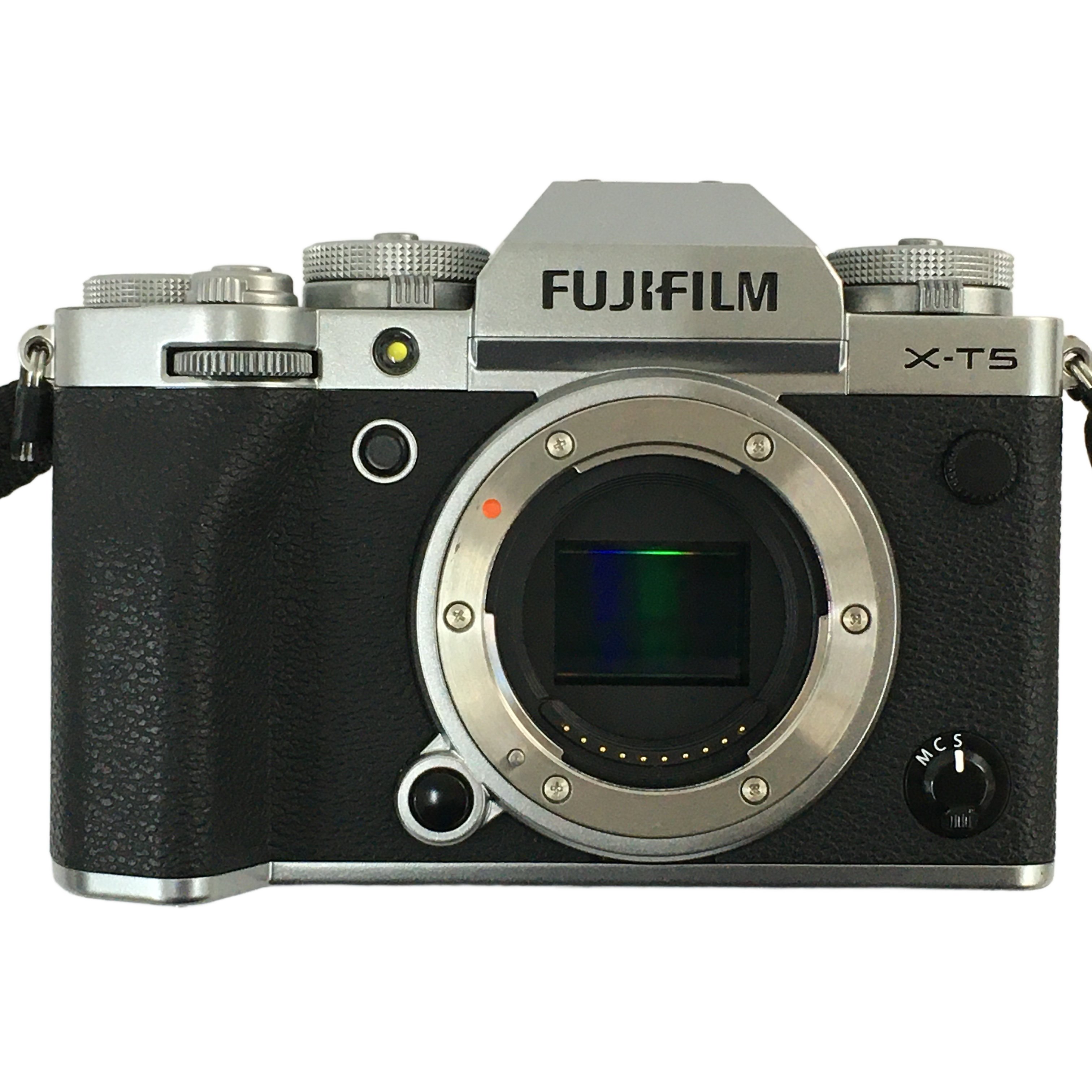 FUJIFILM X-T5|4020万画素の圧倒的解像度と「写真機」としての操作性を極めた、静止画特化型のAPS-Cミラーレス一眼