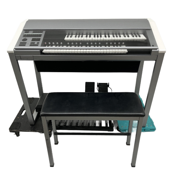 YAMAHA STAGEA ELS-02C (Custom Model):呼吸する音、自在な表現。エレクトーンの楽しさを「極める」ためのカスタム