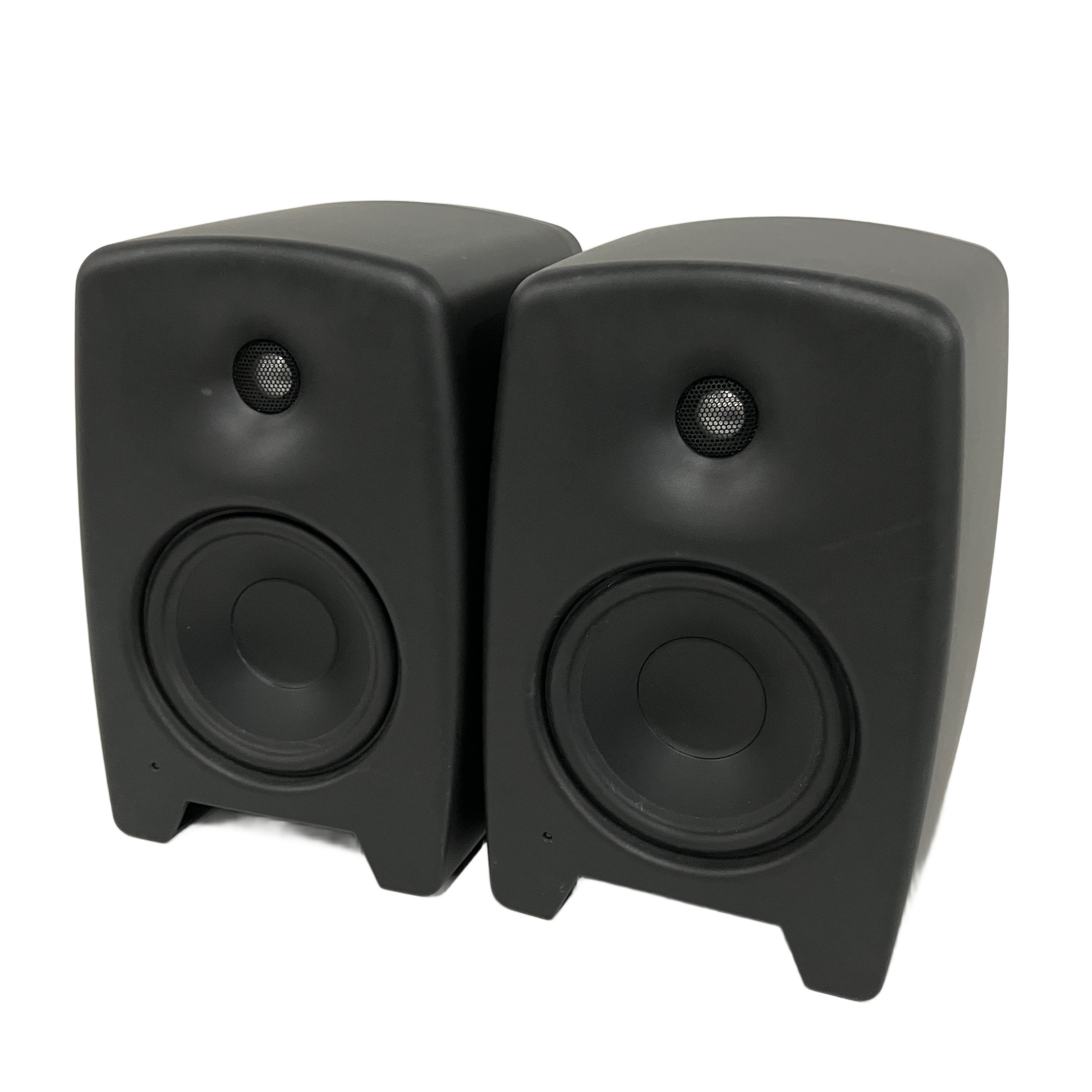 GENELEC M030 モニタースピーカー