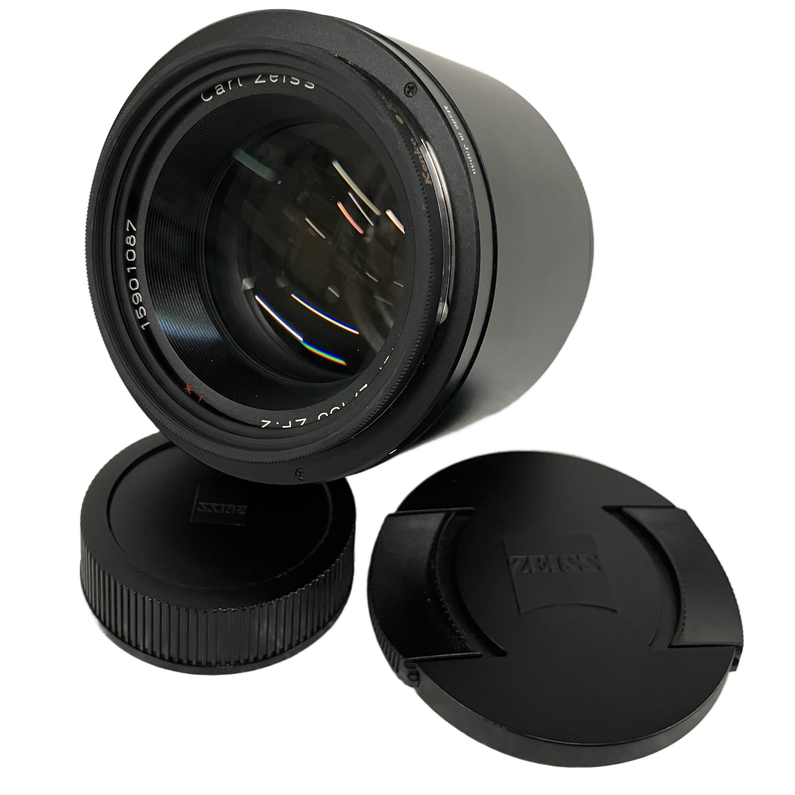 Carl Zeiss Makro Planar T* 2/100 ZF.2|「カミソリ」と称される極限の解像度と、とろけるようなボケ味を両立した中望遠マクロの傑作