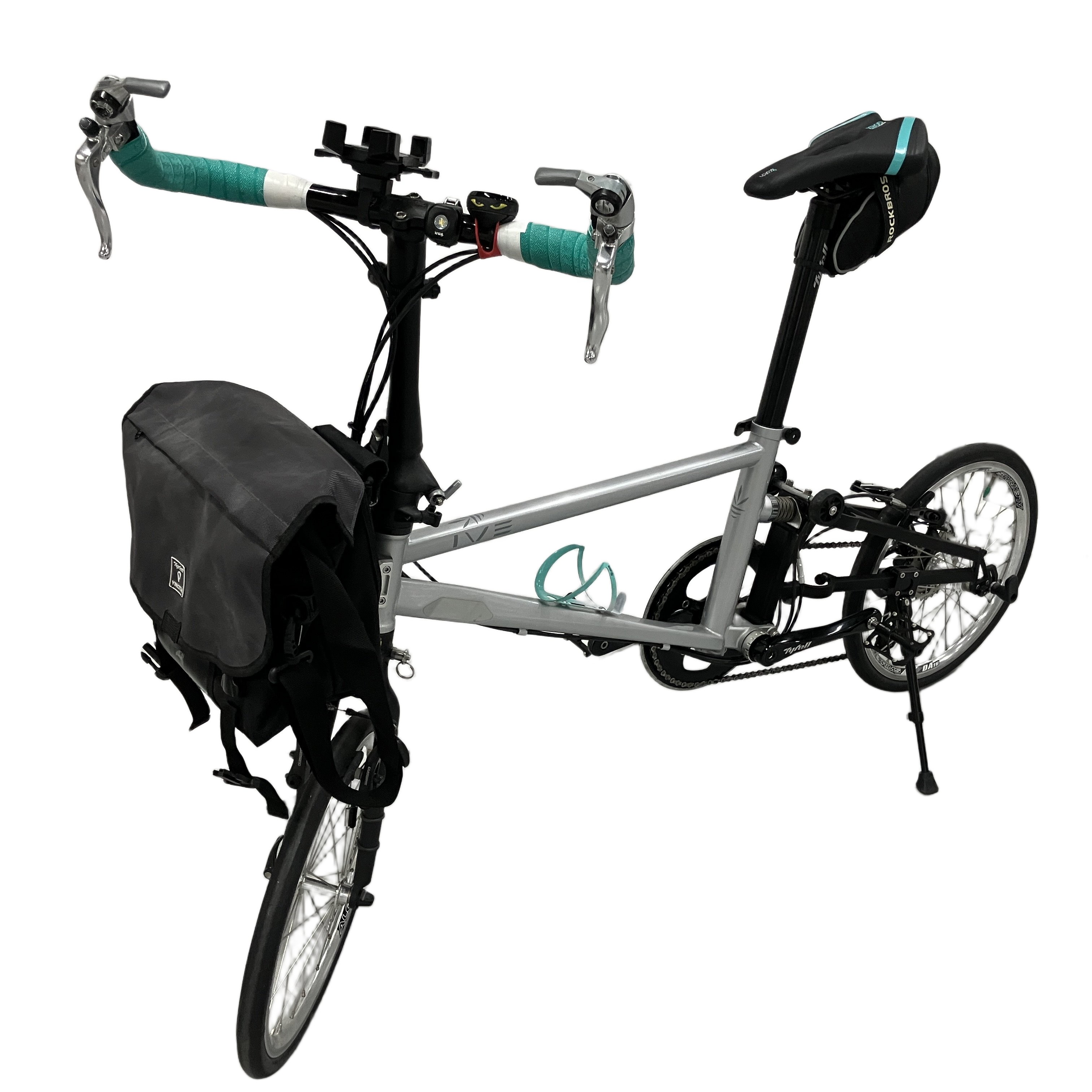 Tyrell IVE Sports — 香川県発のミニベロブランドが放つ、走りのキレを追求したスポーツスペックと、独創的なフォールディング機構を融合させた軽量折りたたみ自転車。