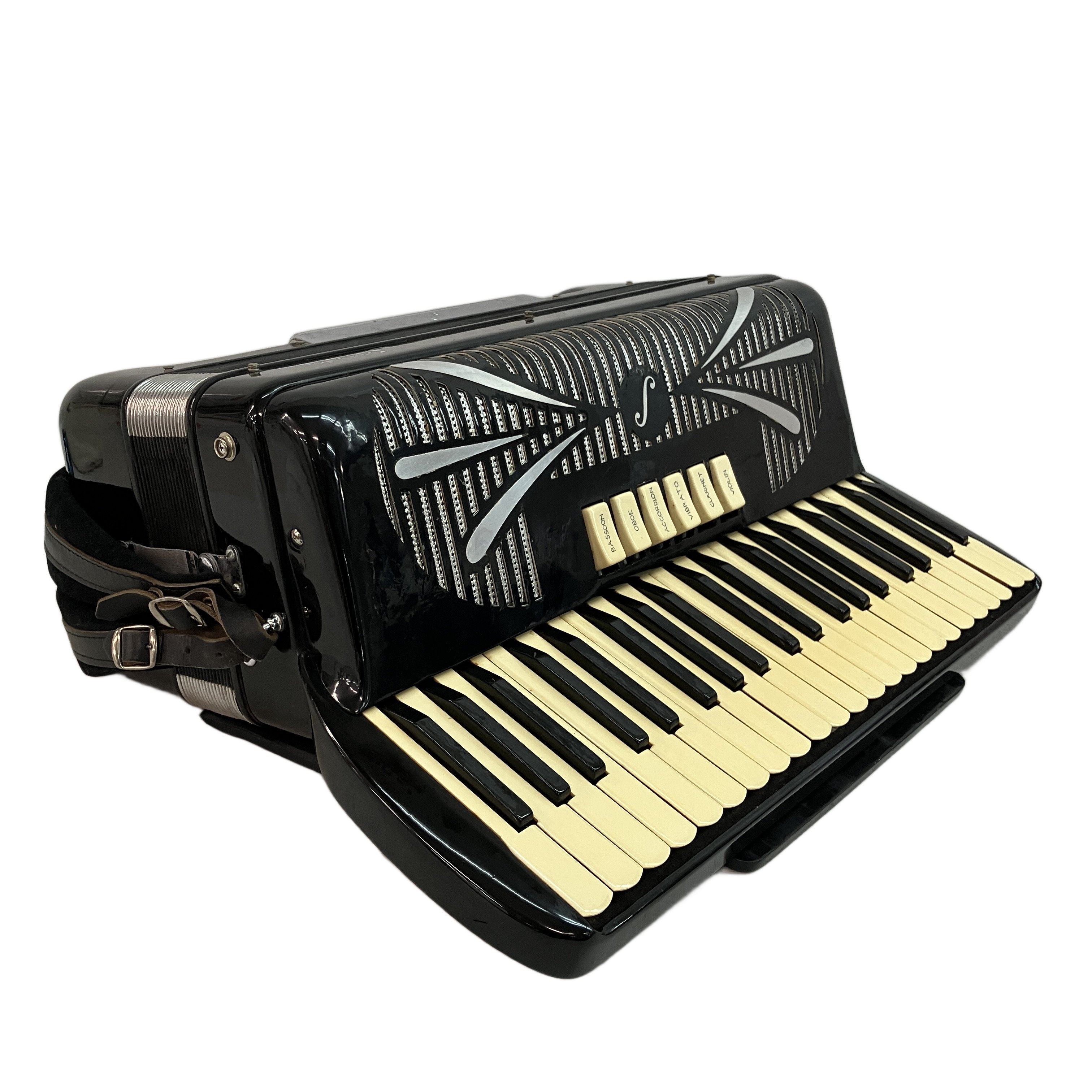 SONOLA Special Model AA7:イタリアの「歌う」アコーディオン。枯れたジャズ・トーンが蘇る、名門ソノラの傑作。