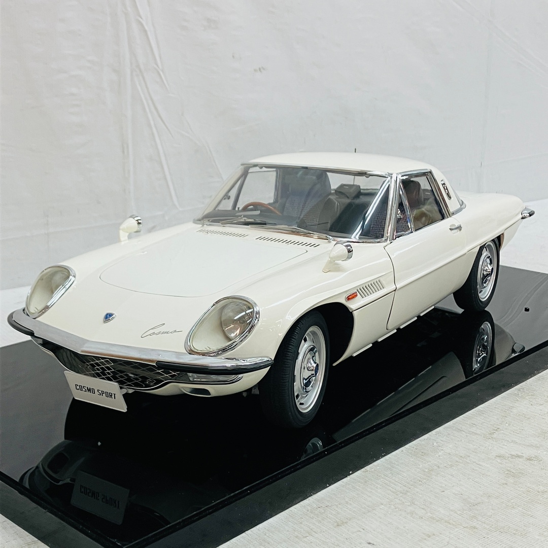 DEAGOSTINI 週刊マツダ・コスモスポーツ 1/8 完成品