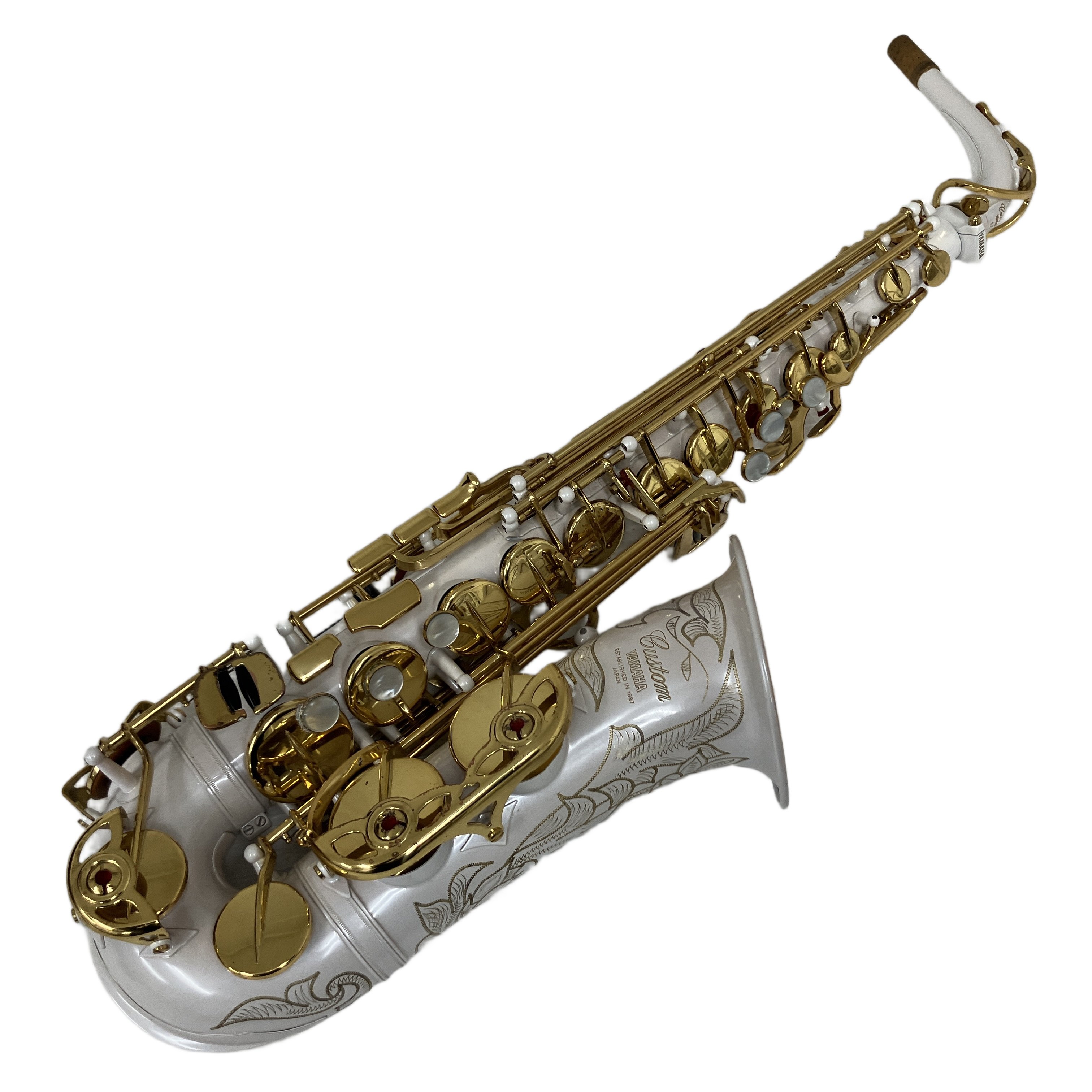 希少なラッカー仕上げのヤマハサックス入荷いたしました!