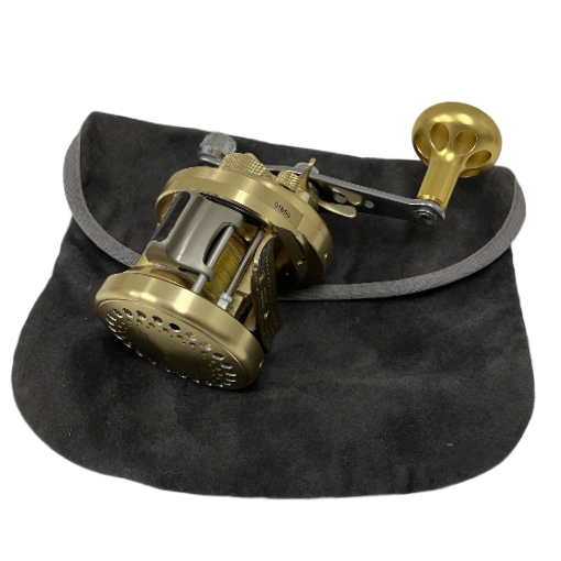 SHIMANO CALCUTTA CONQUEST ベイト リール