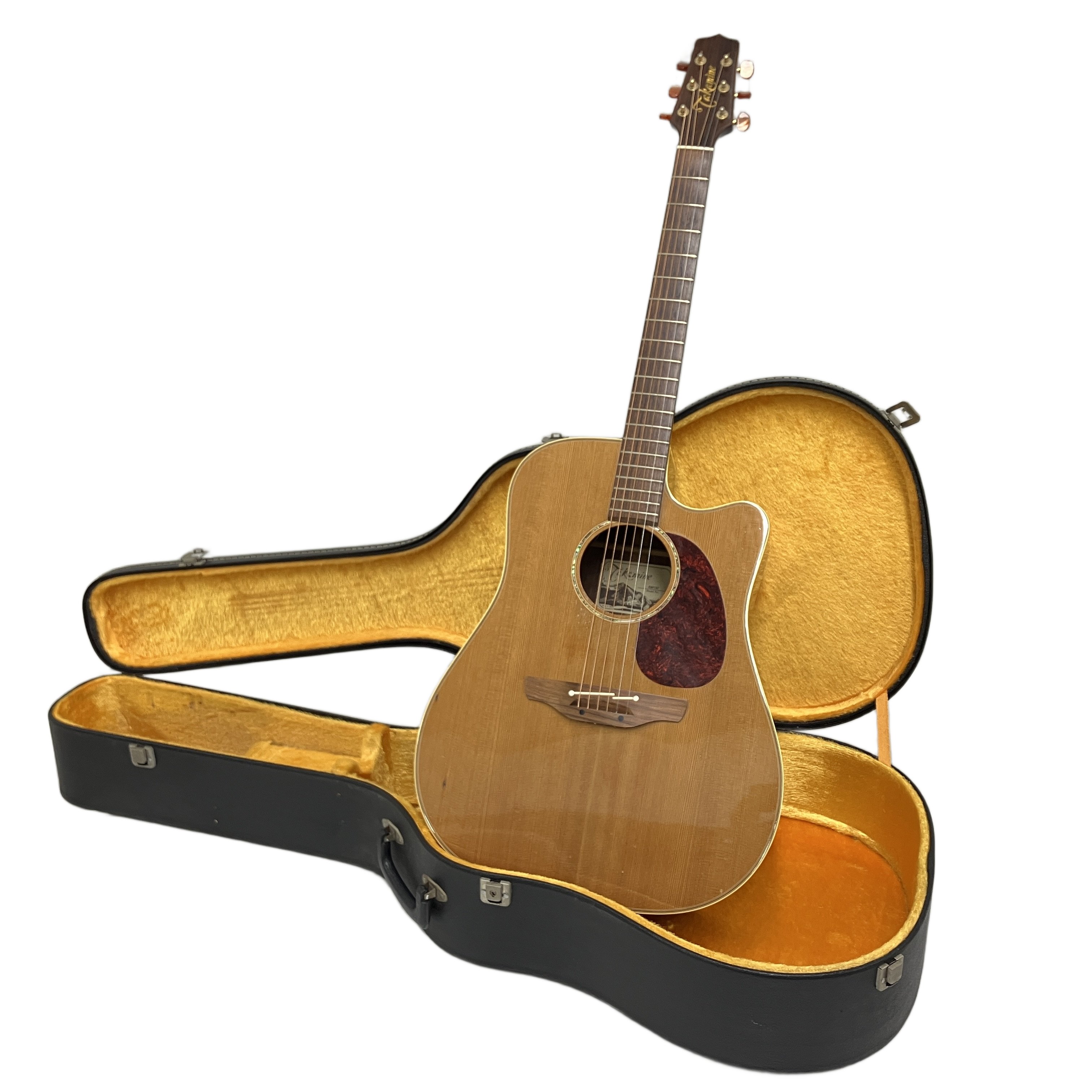 Takamine EAN15C|シダー単板の温かい響きと世界基準の演奏性