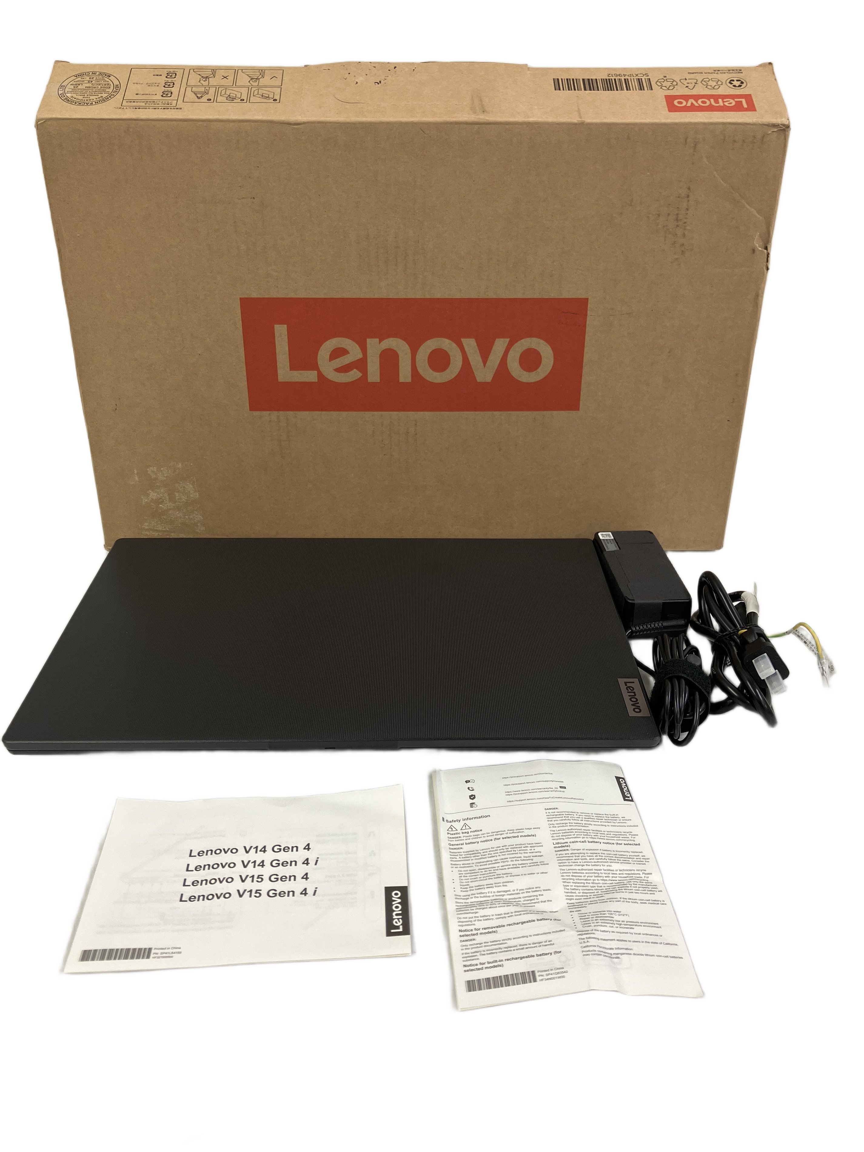 LENOVO V15 Core i5 8GB ノートPC