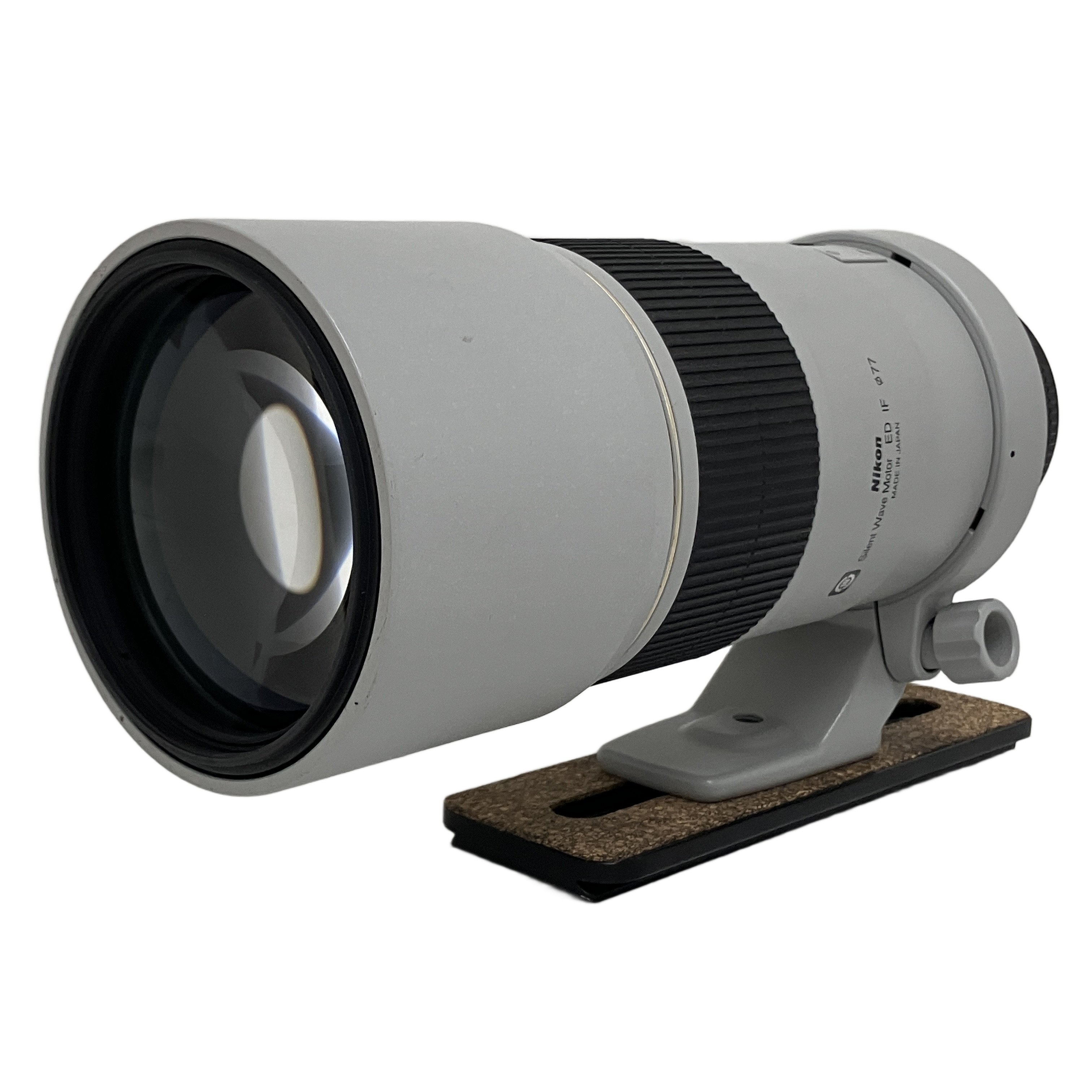 Nikon AF-S 300mm 1:4D ED IF 望遠レンズ