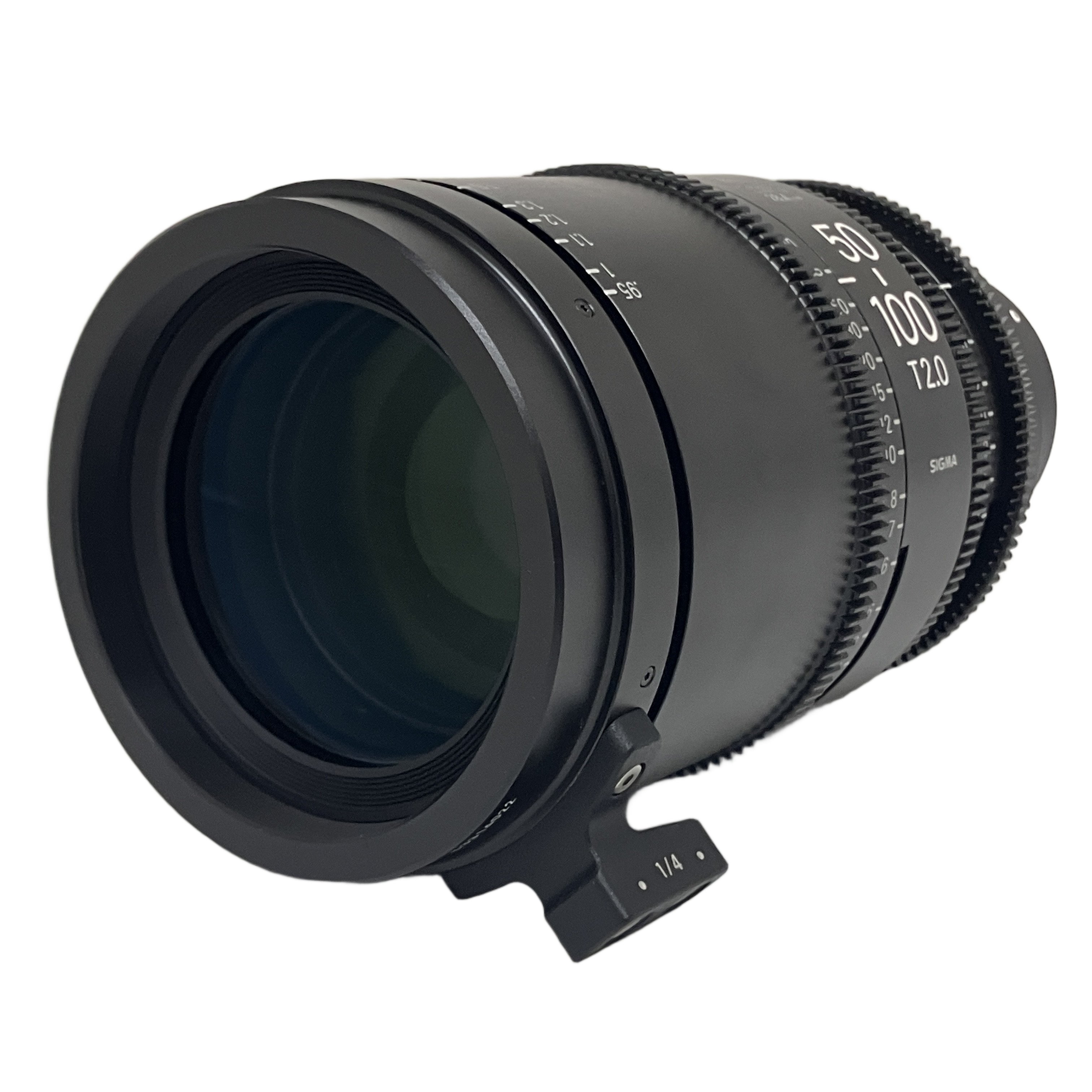 映画のようなボケ味とシャープな描写を求めるクリエイターの方にぜひ手にしていただきたい一本です。