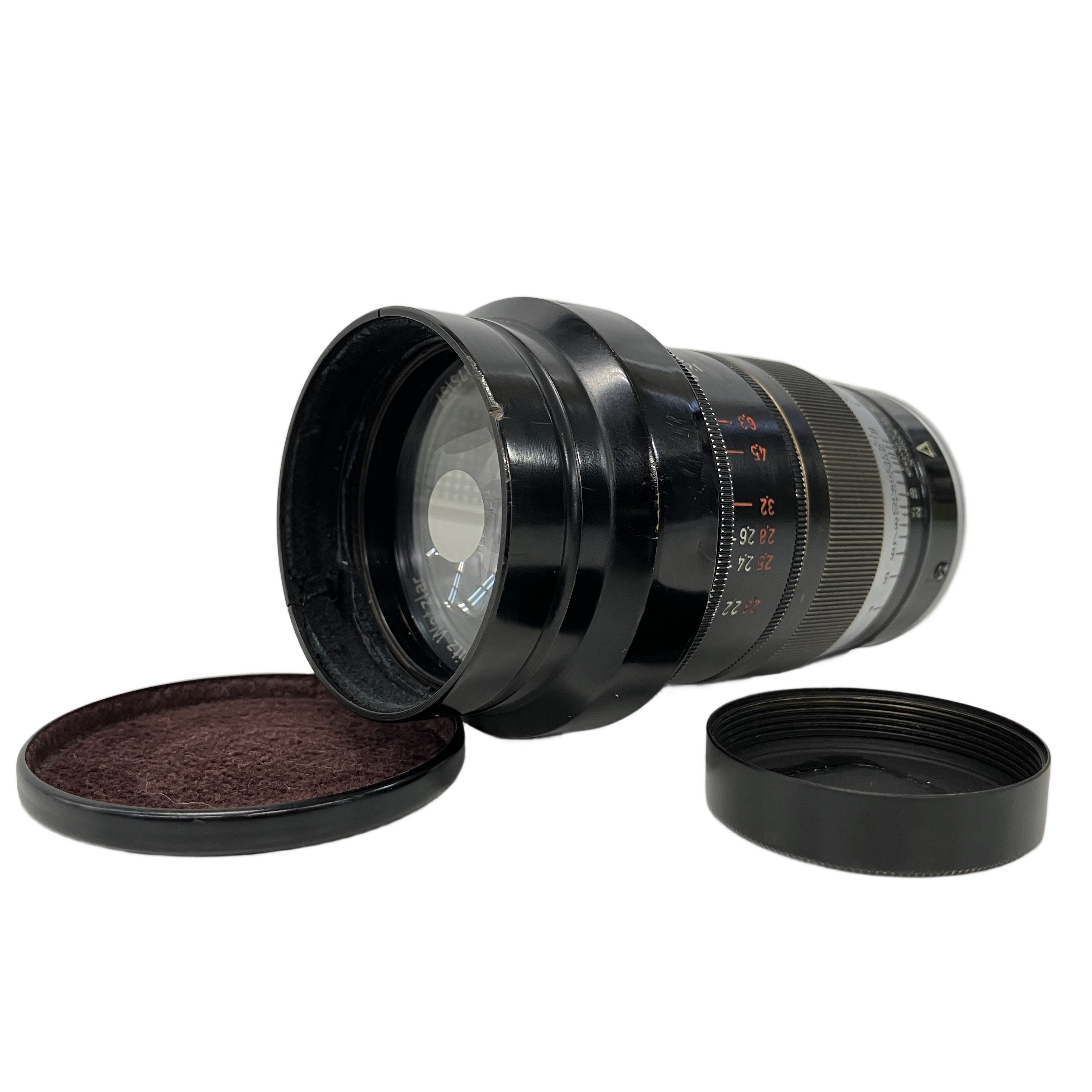 Leica Thambar 9cm F2.2|伝説のソフトフォーカス、光の滲みが描く芸術的描写