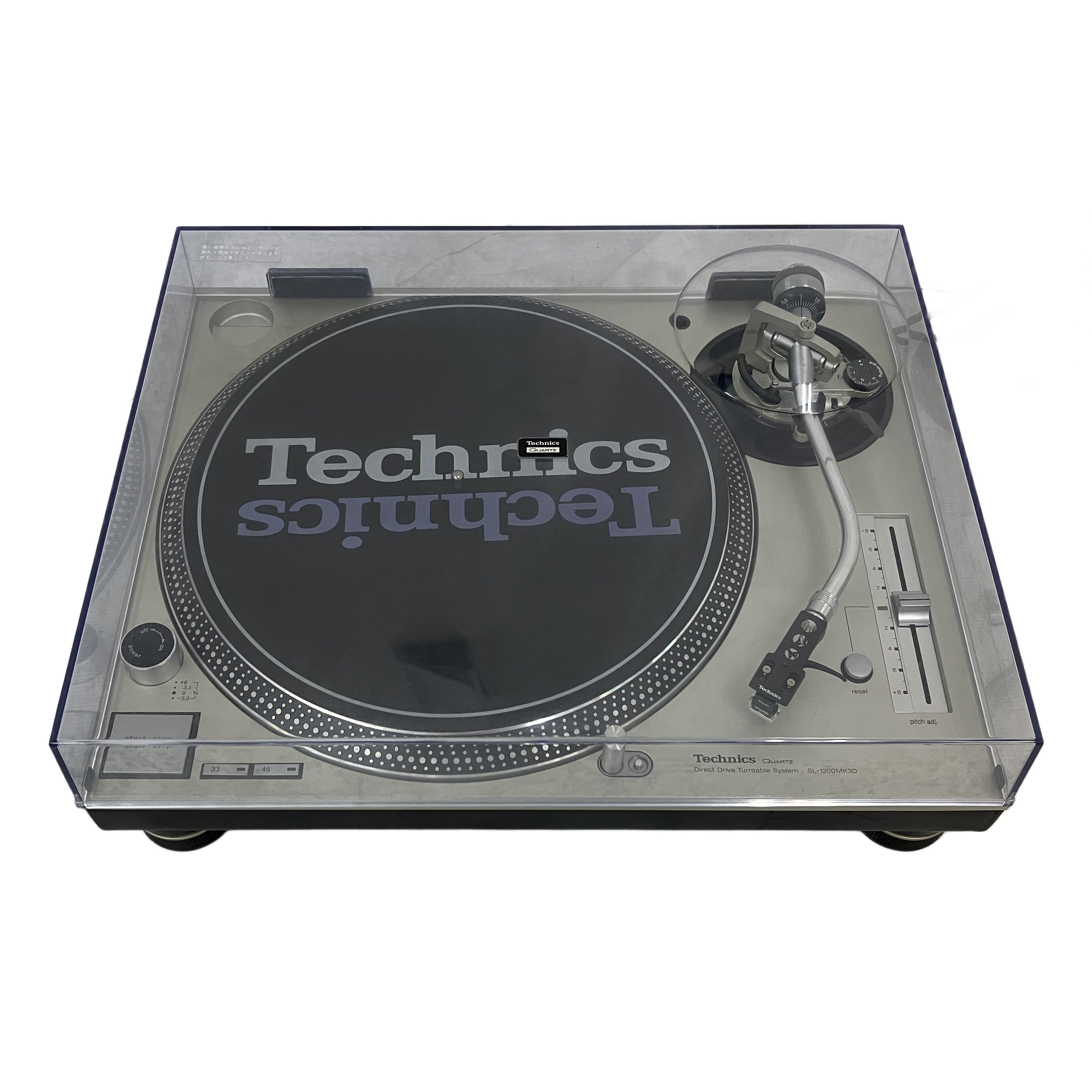 「いつかはSL-1200を」と考えていたビギナーの方から、往年の名機を再び手に入れたいベテランの方まで、自信を持っておすすめいたします。