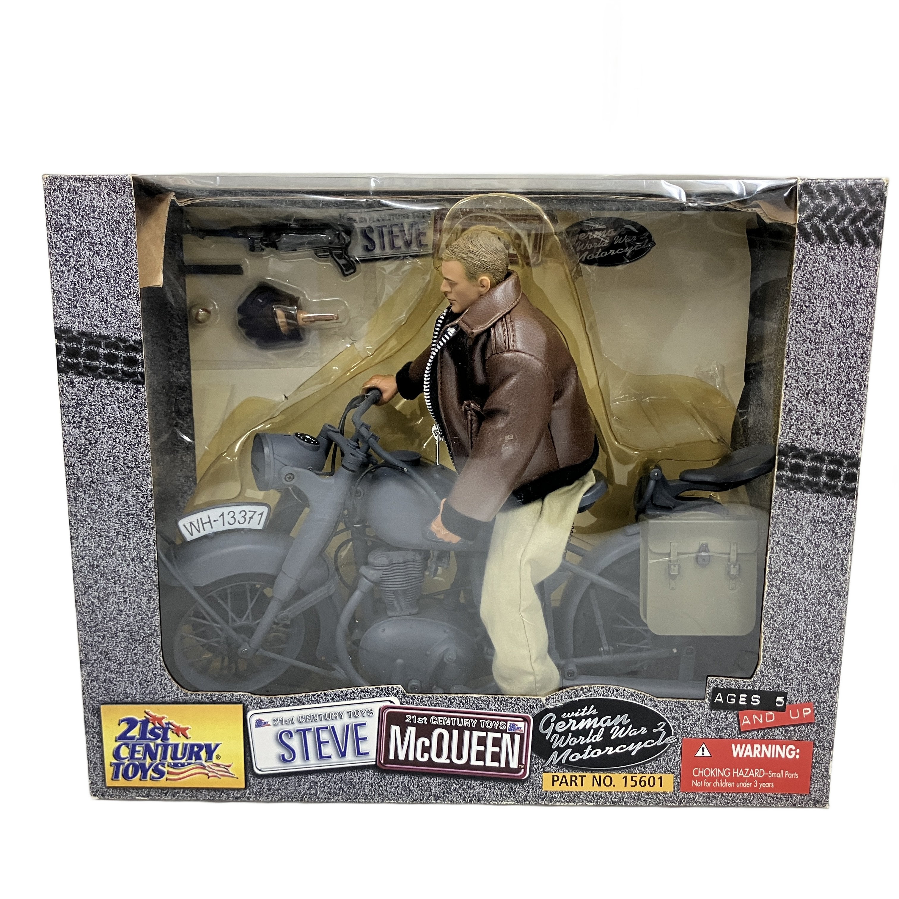 大量のフィギュアコレクション入荷いたしました!