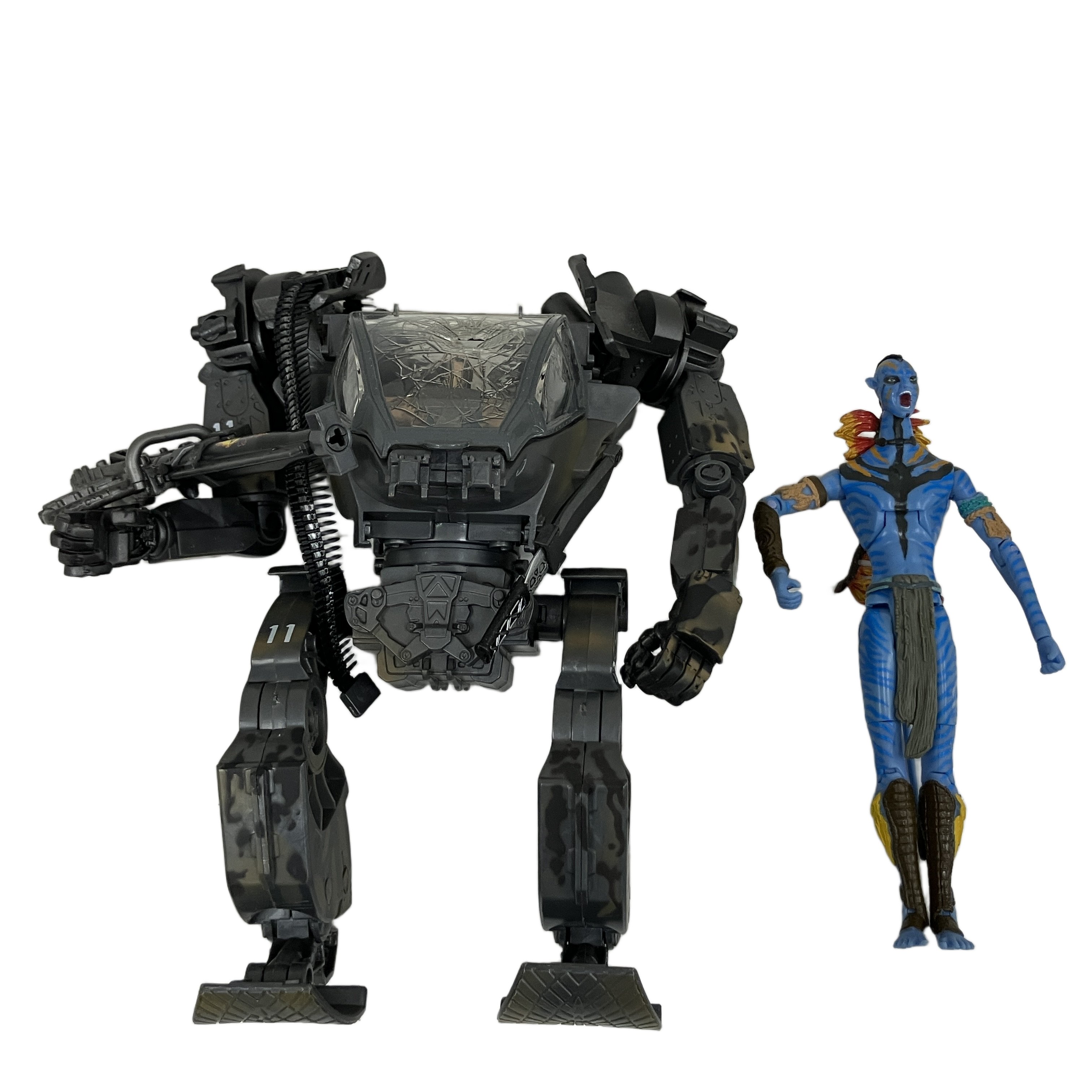 大量のフィギュアコレクション入荷いたしました!