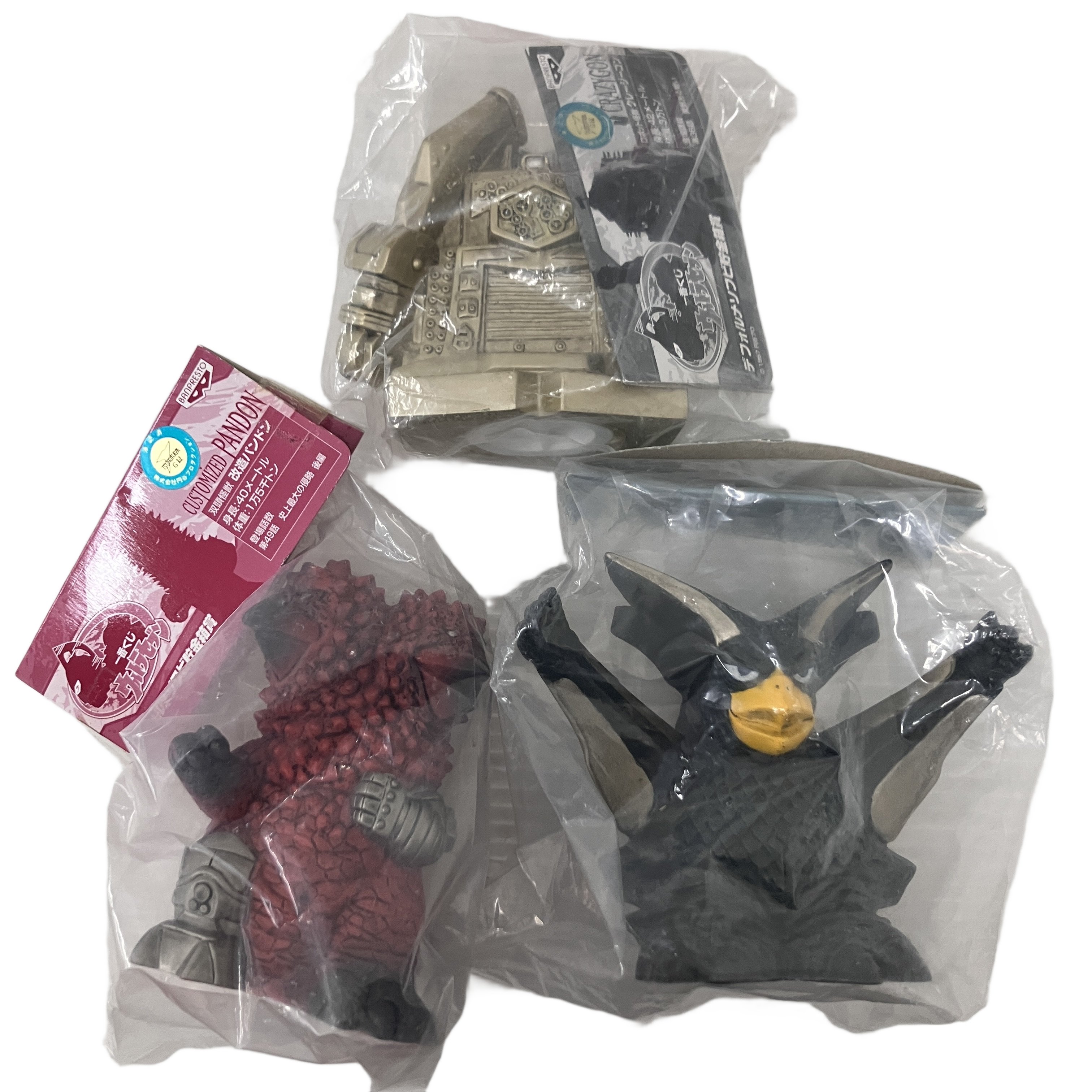 大量のフィギュアコレクション入荷いたしました!