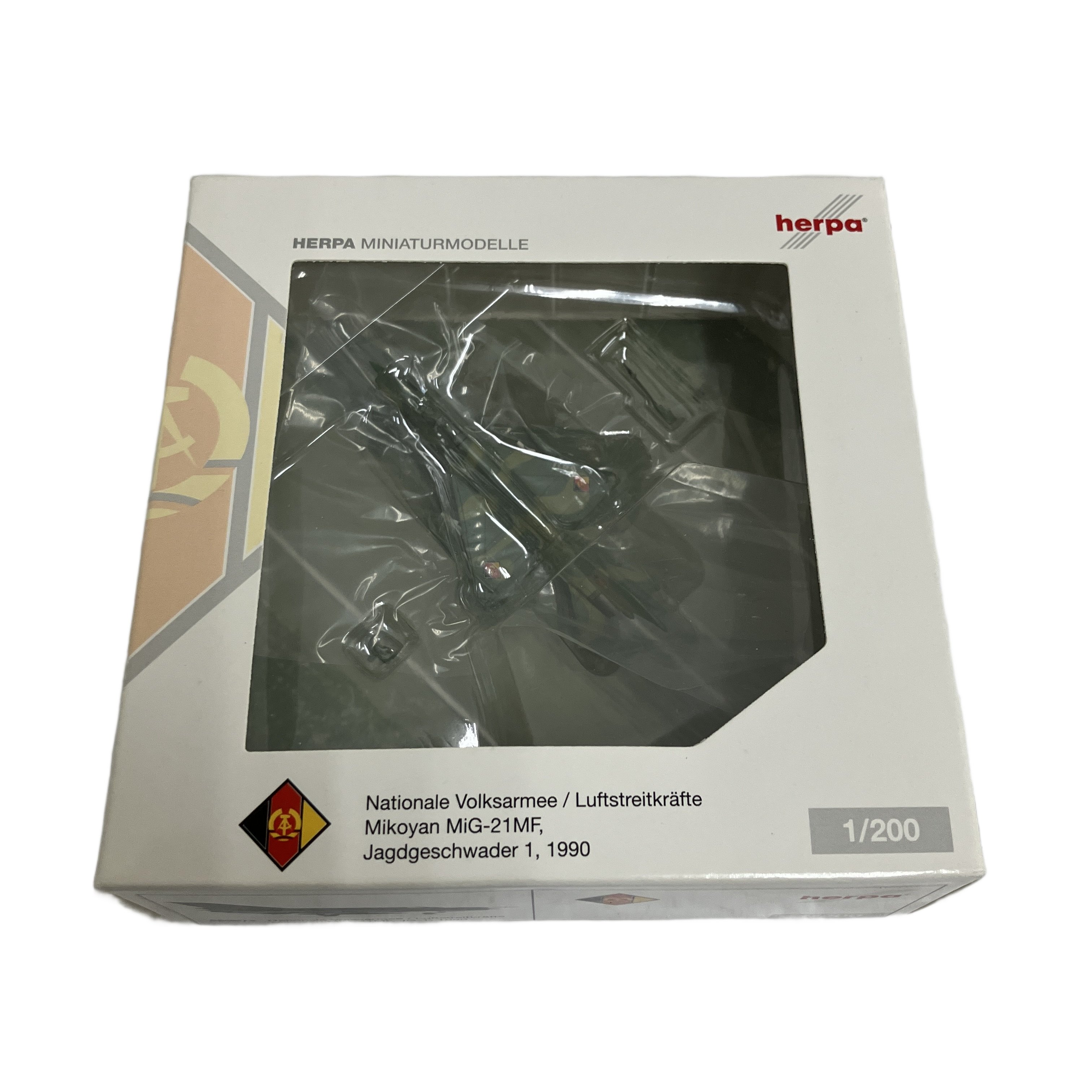 大量のフィギュアコレクション入荷いたしました!