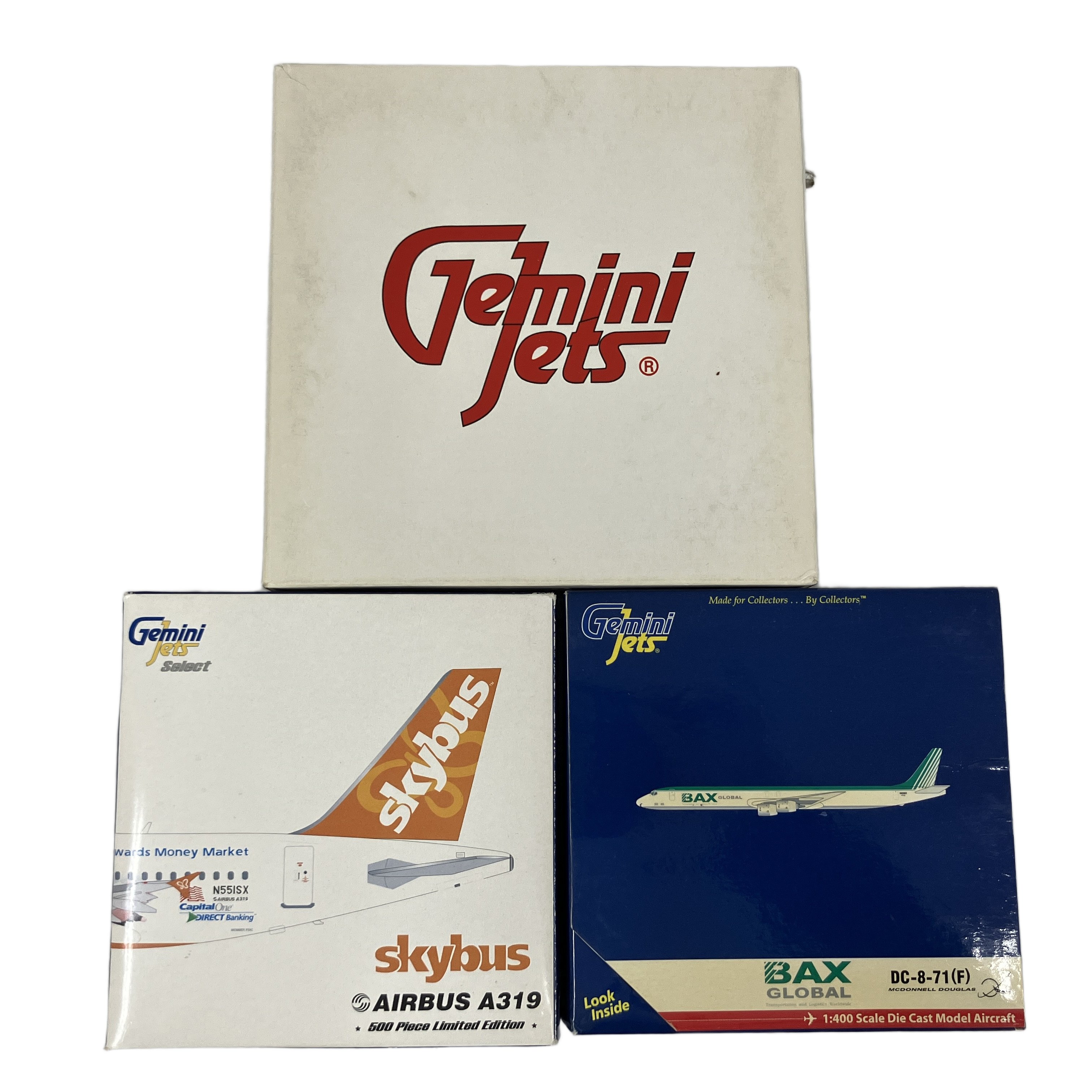 大量のフィギュアコレクション入荷いたしました!