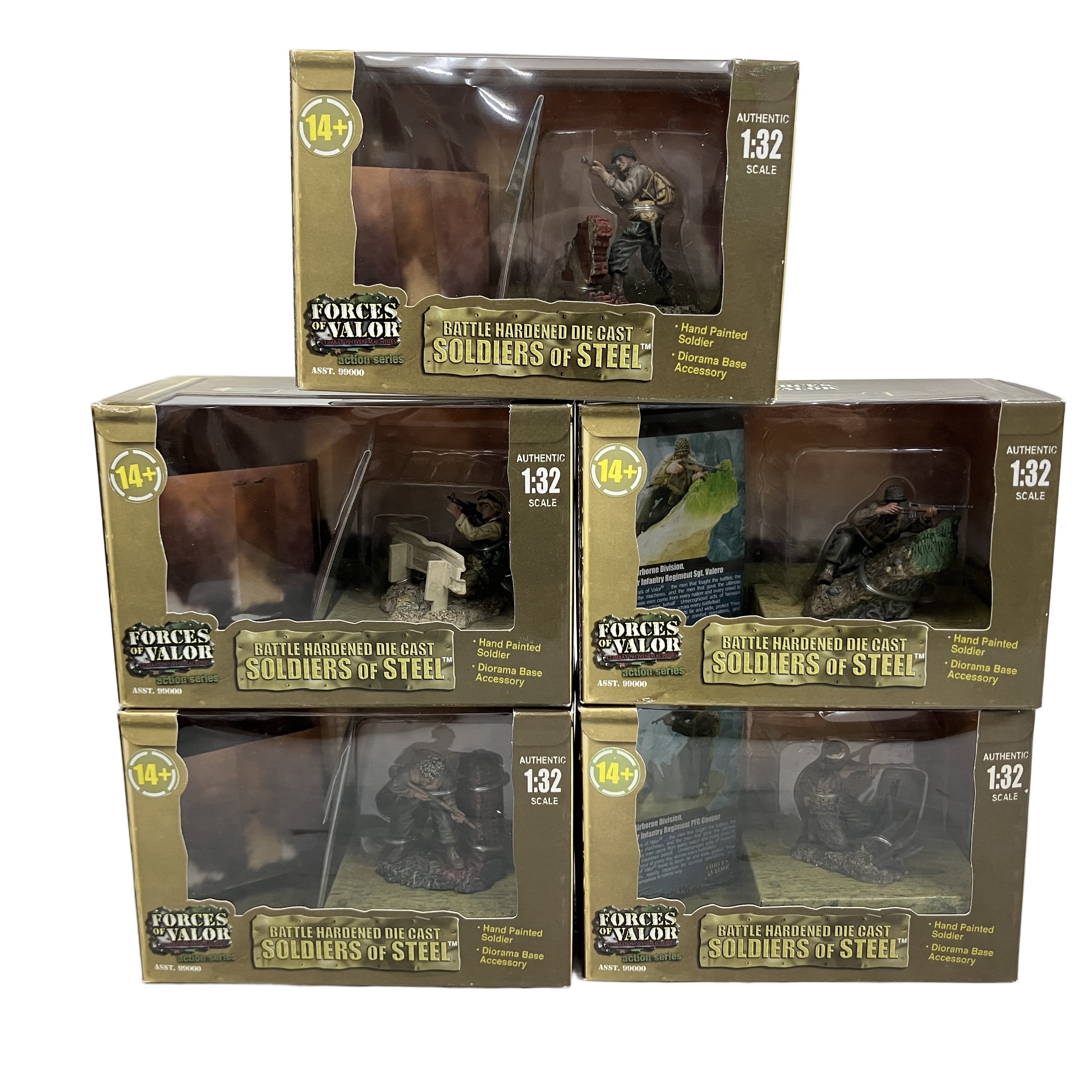 大量のフィギュアコレクション入荷いたしました!