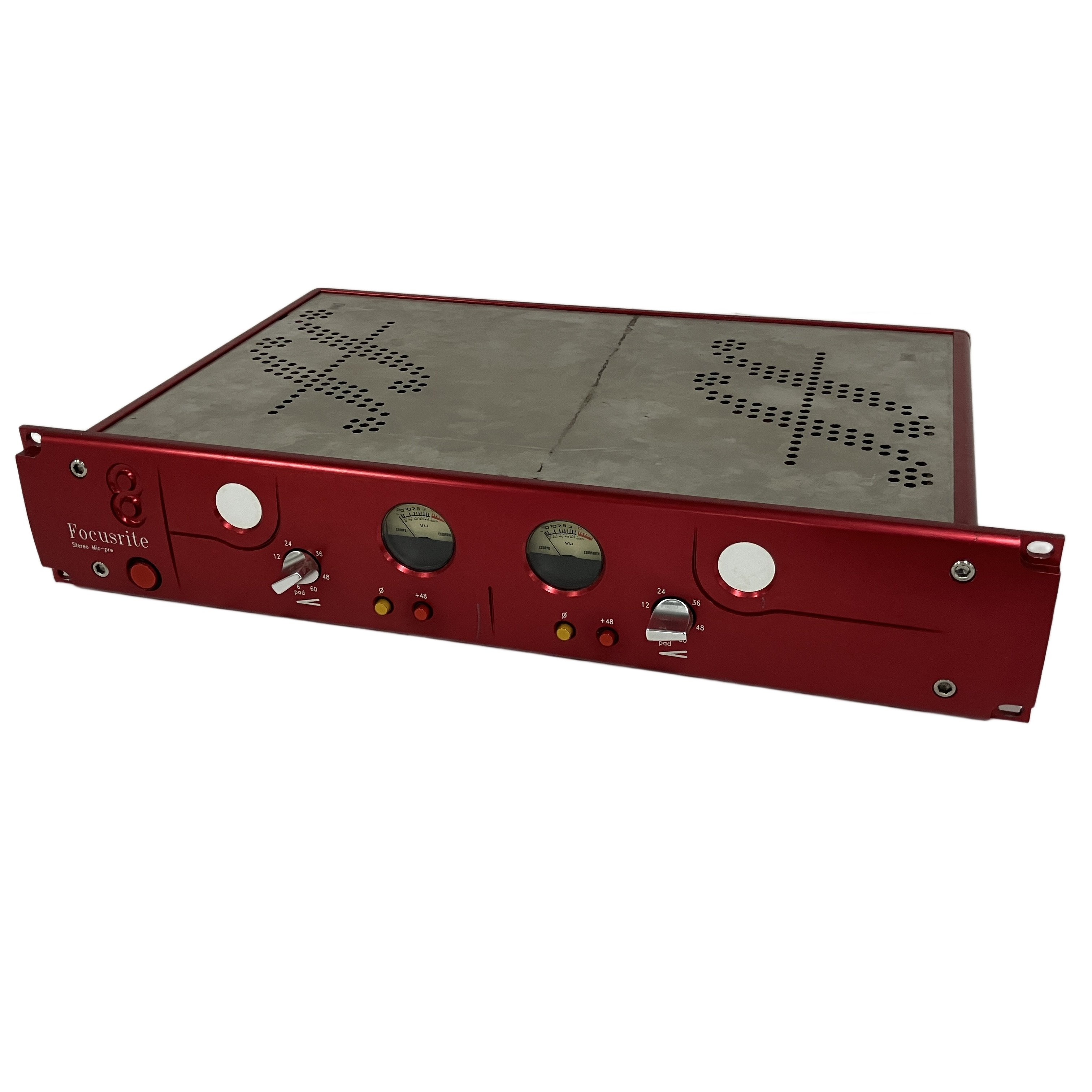 Focusrite RED 8 ― 伝説的REDシリーズのステレオマイクプリアンプ