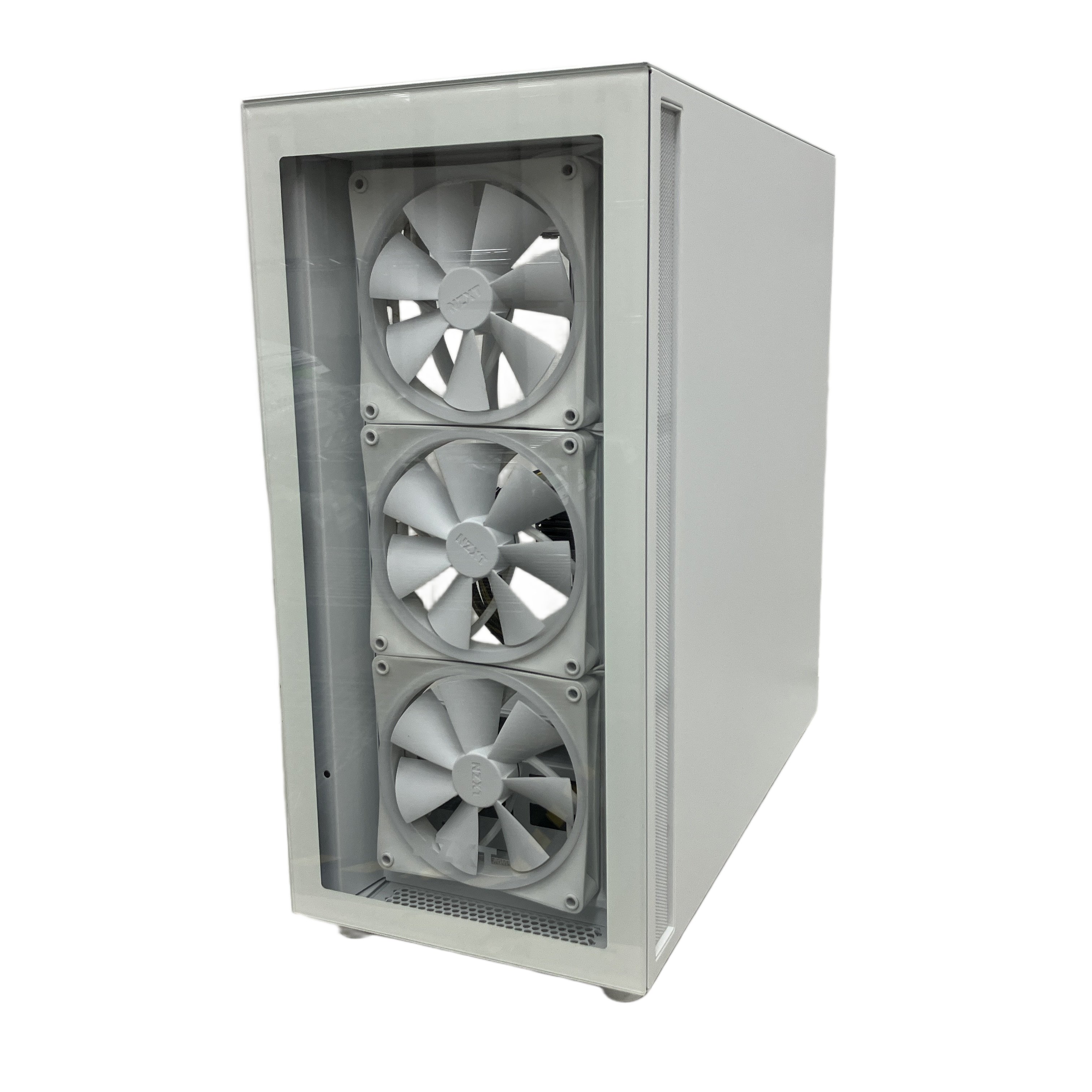 自作ゲーミングPC|RTX 3080と32GBメモリが生み出す、妥協なきハイエンドな描画体験