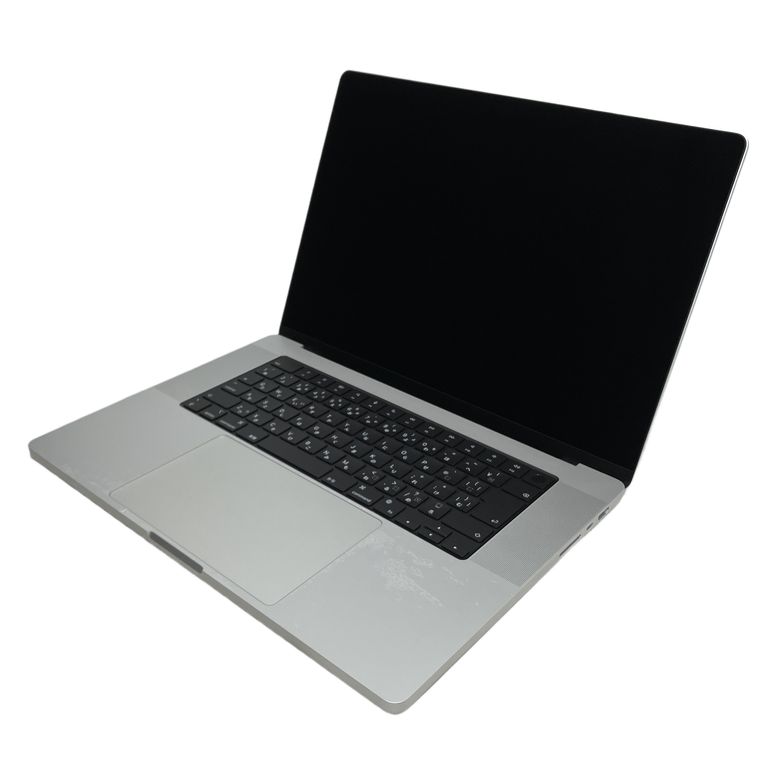 あらゆる用途をスマートにこなす頼もしいパフォーマンス。あなたの日常をワンランク引き上げる至高のスタンダード。