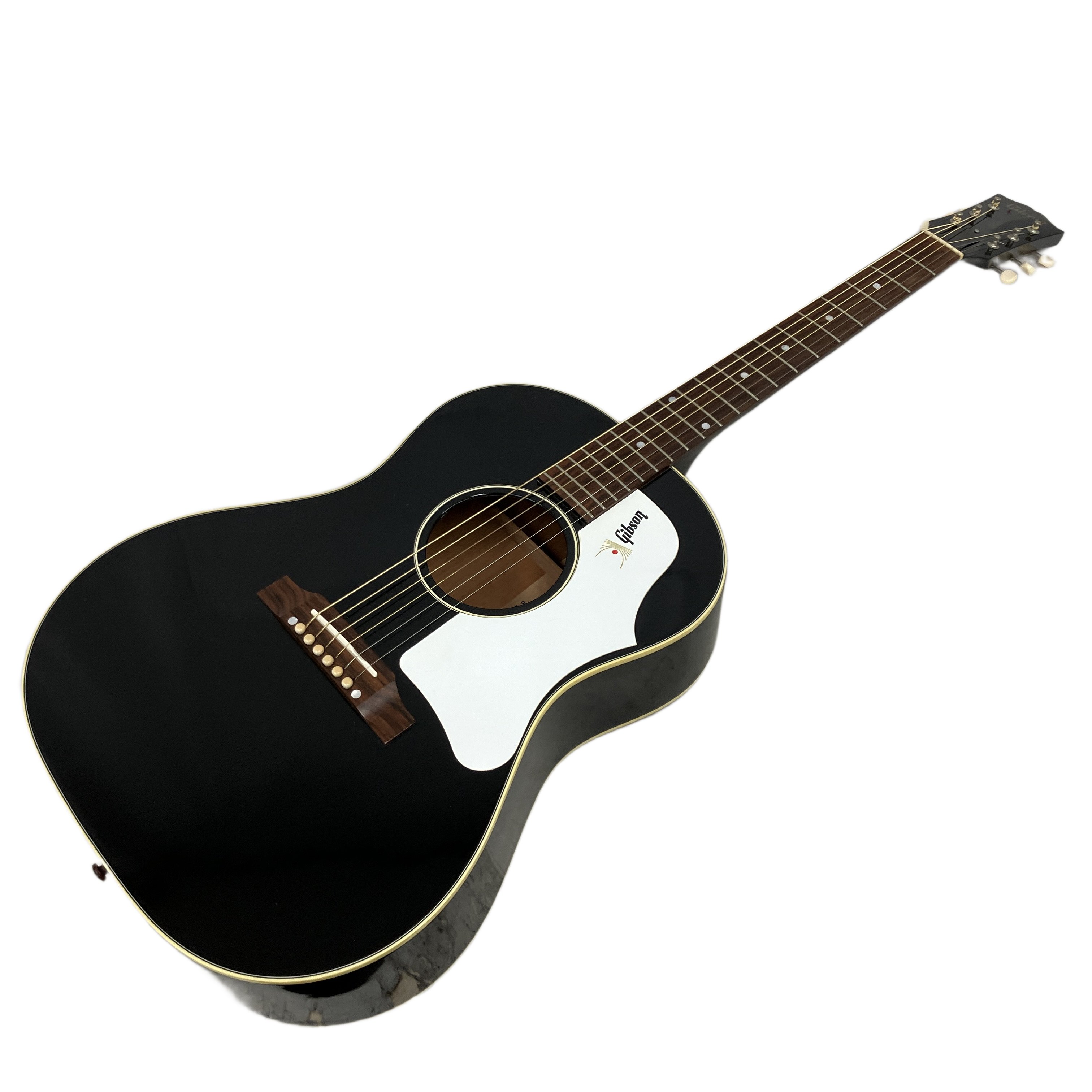 Gibson B-25 1960s Ebony (2018年製 / アコースティックギター):掻き鳴らした瞬間に弾ける泥臭いブルース。ロックンロールの熱気を纏う、ギブソン・アコースティックの異端にして王道。