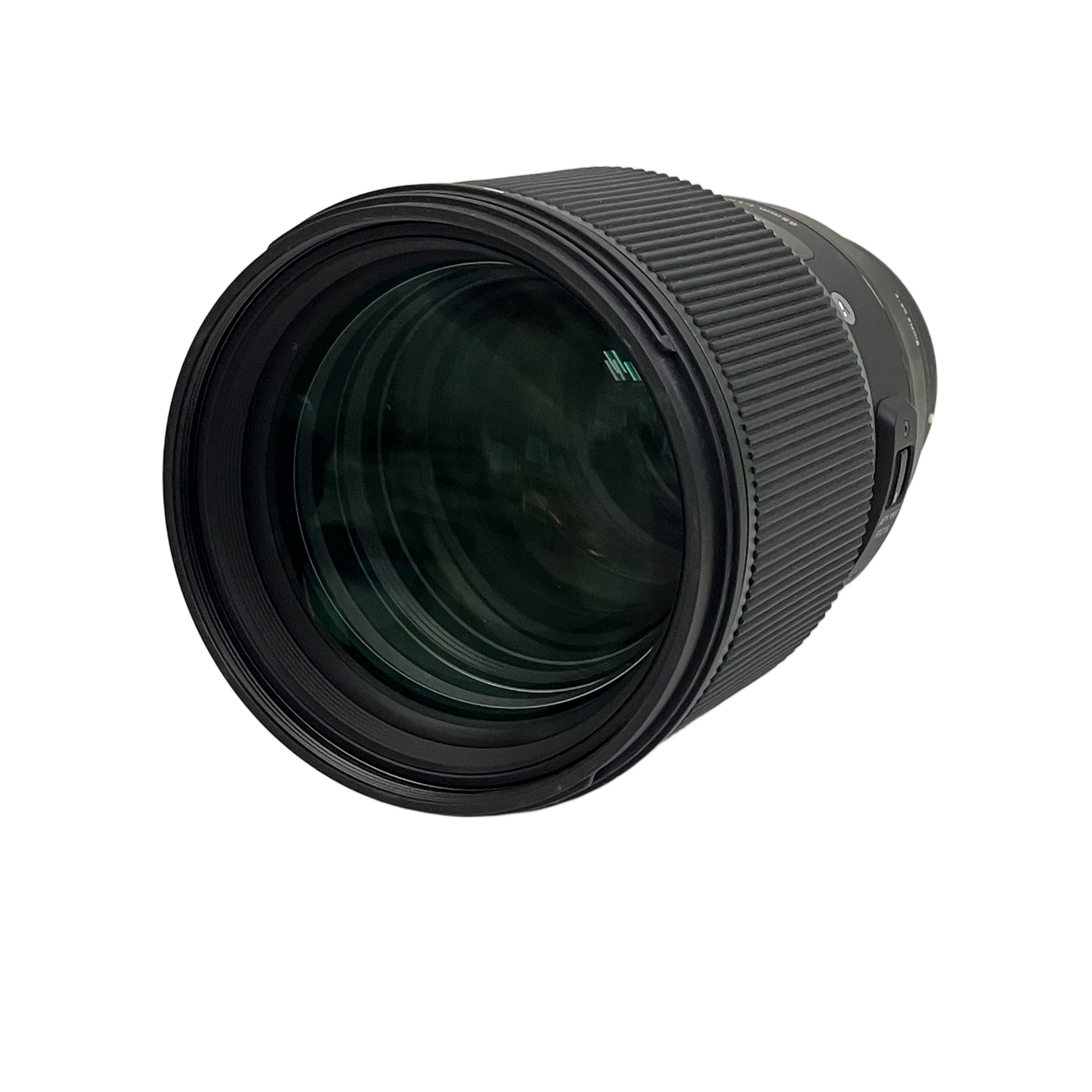 SIGMA 85mm F1.4 DG HSM Art SONY用|「究極のポートレートレンズ」を体現した、圧倒的な解像度と極上のボケ味