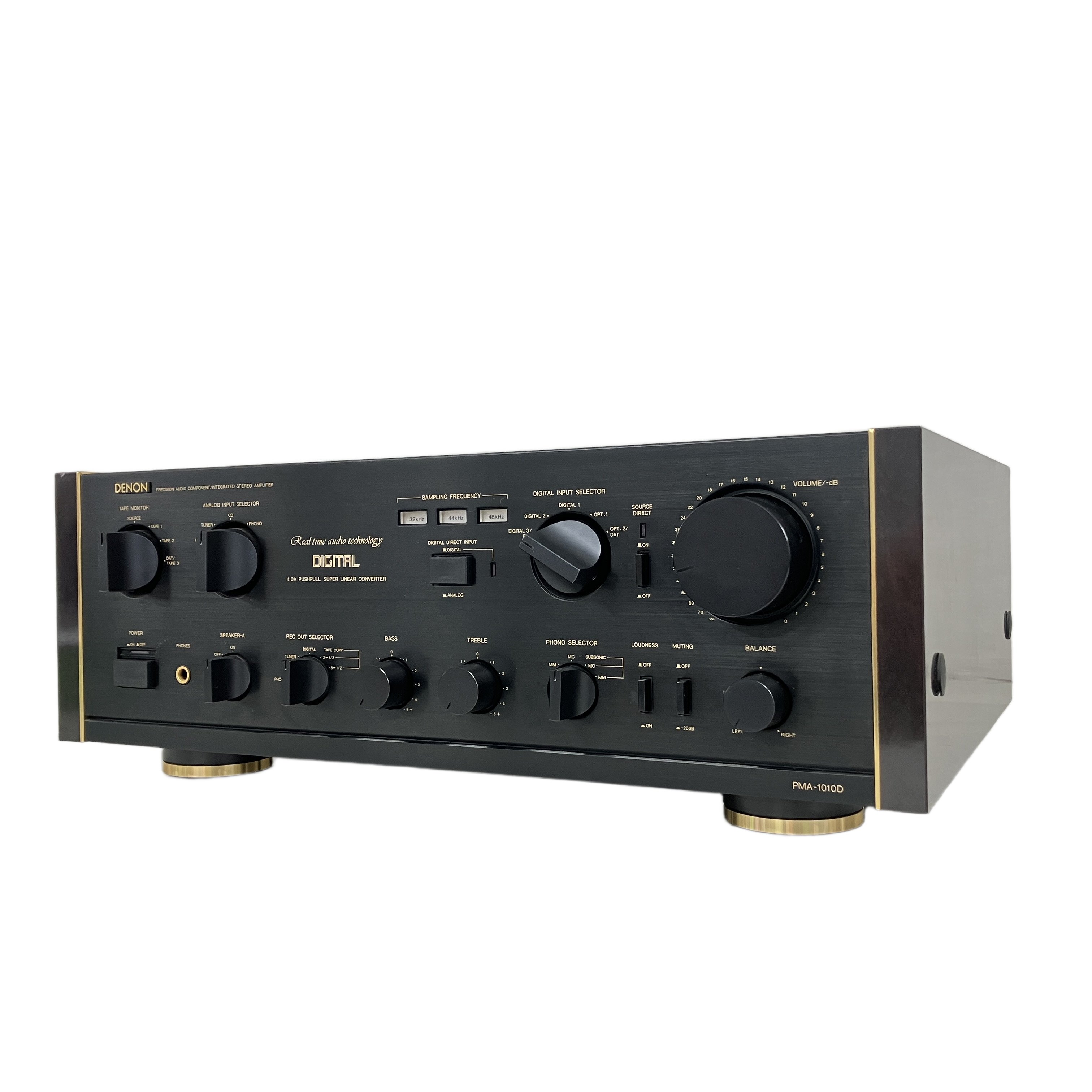 力強い駆動力でスピーカーを鳴らす、Denon PMA-1010D プリメインアンプ