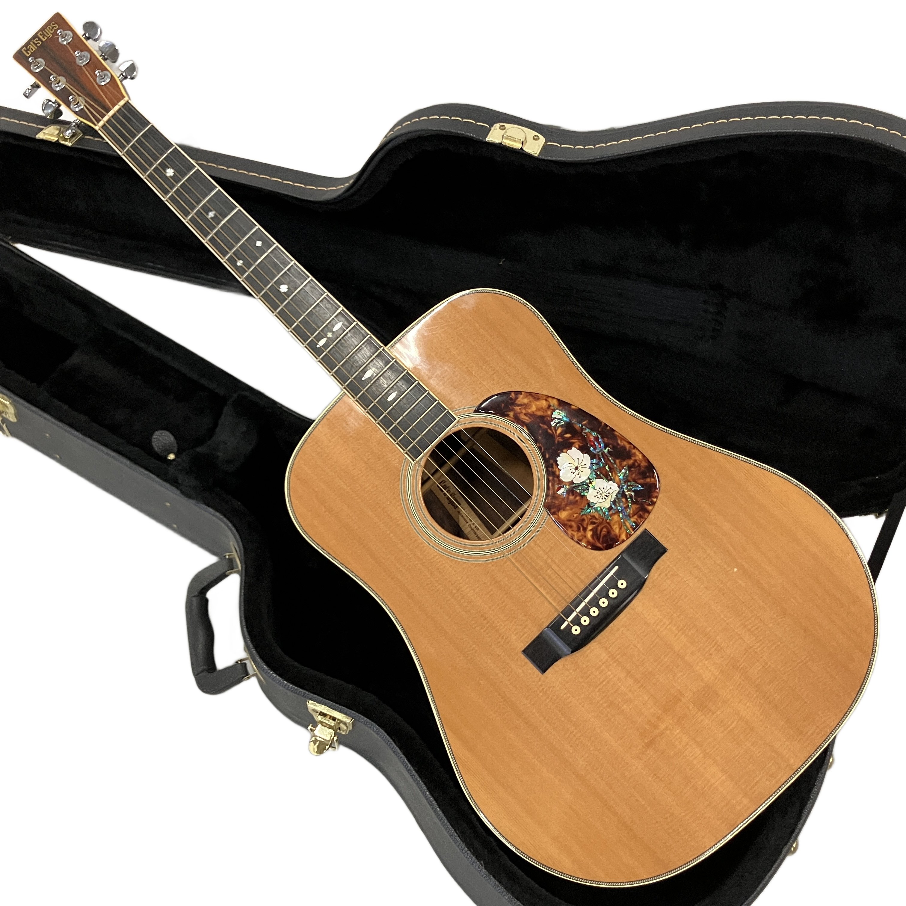 国産アコースティックの名シリーズ、Tokai Cats Eyes CE-800。