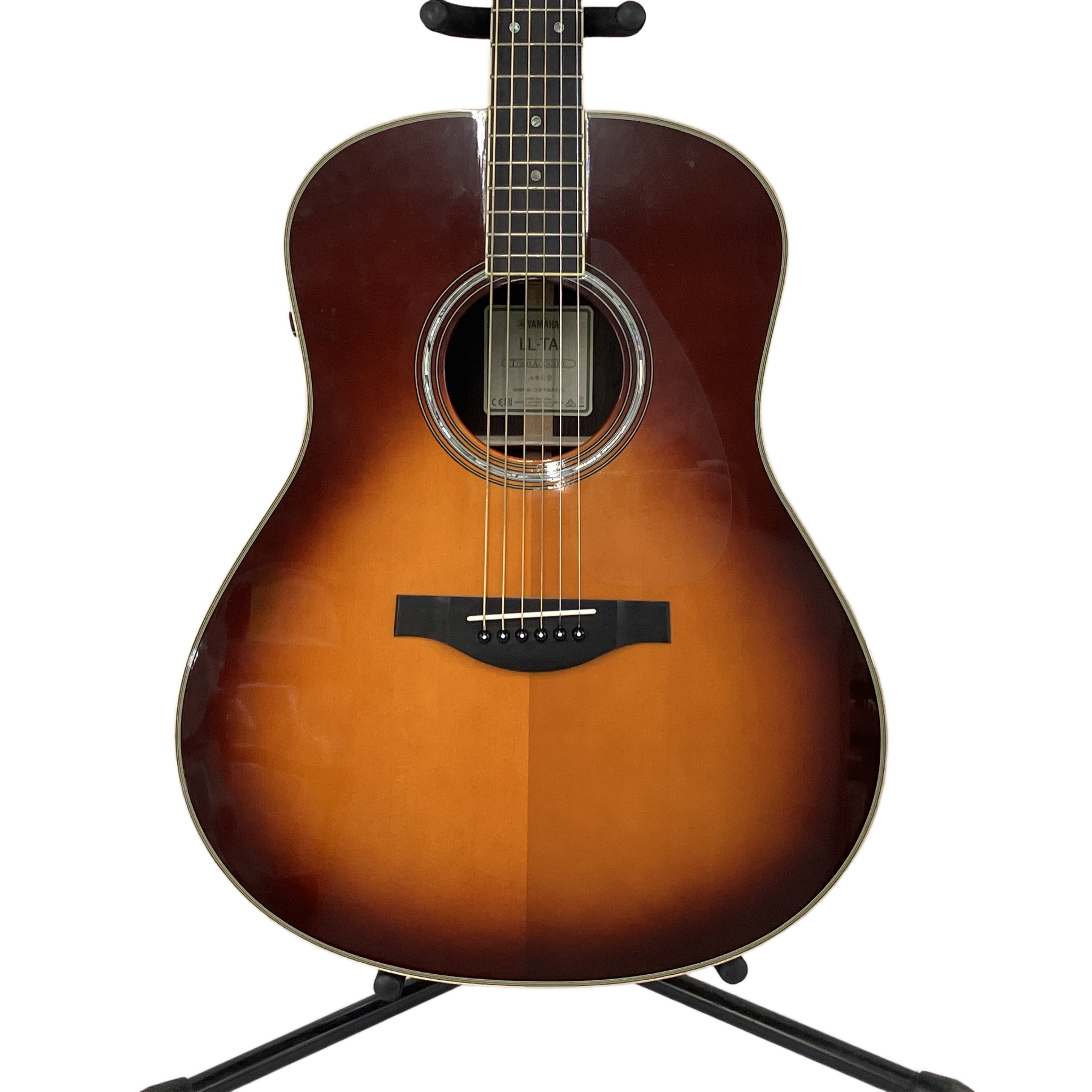 YAMAHA LL-TA トランスアコースティックギター|極上のリバーブが響く、魔法の弾き心地