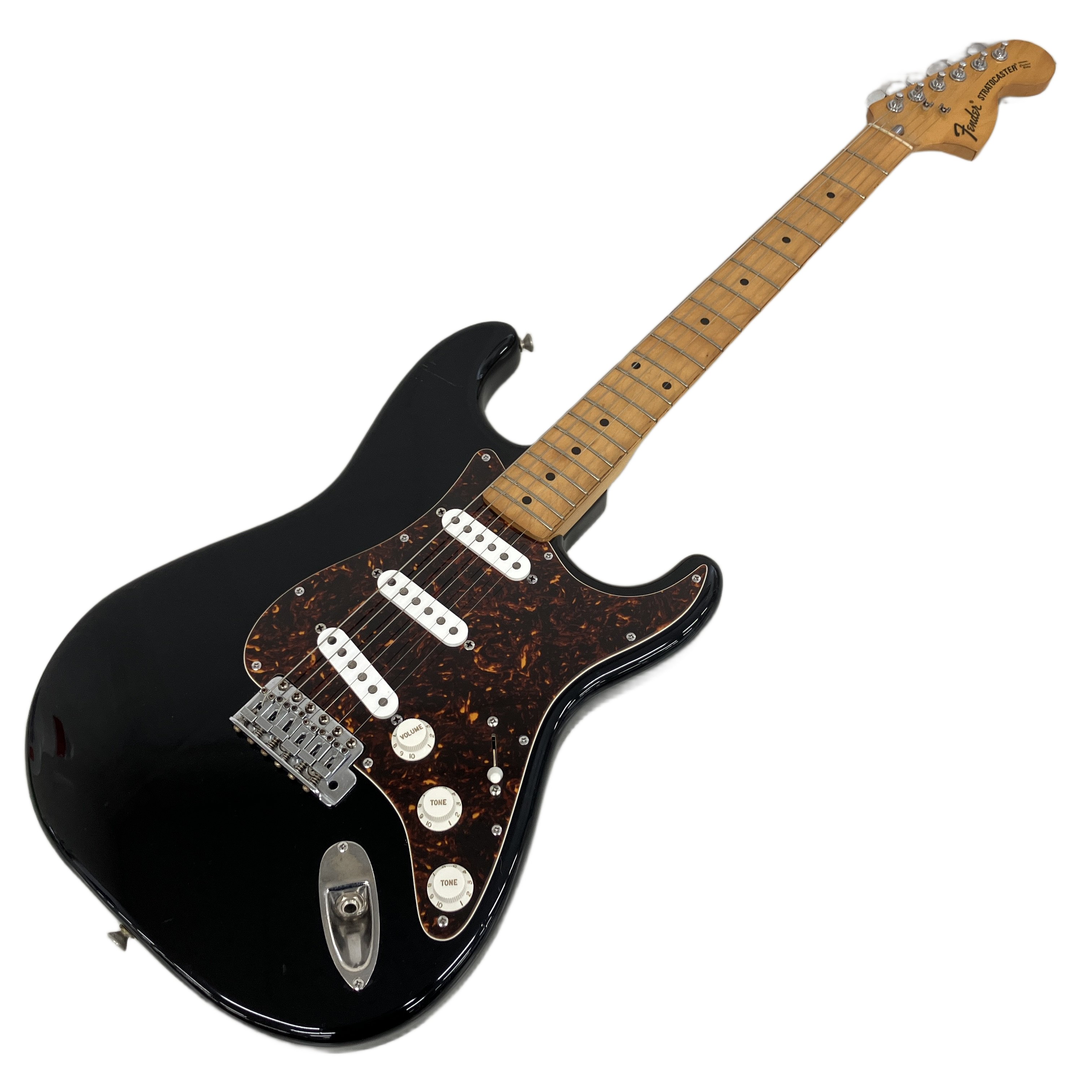 Fender Japan Stratocaster|伝統のコンターボディ、日本製の精緻な造りが生む至高の弾き心地