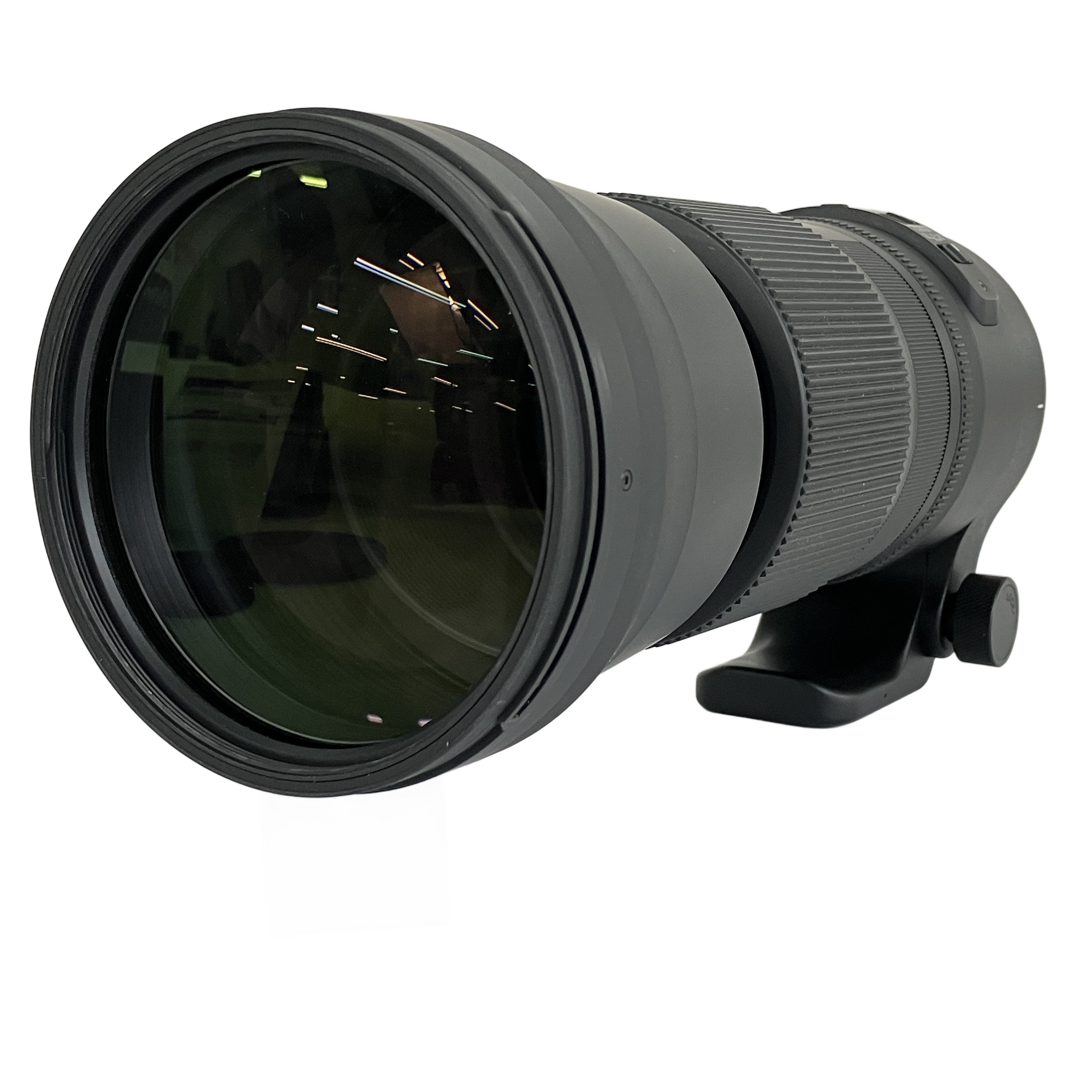 SIGMA 150-600mm F5-6.3 DG OS HSM |600mmの世界を身近にする、圧倒的な超望遠性能と機動力
