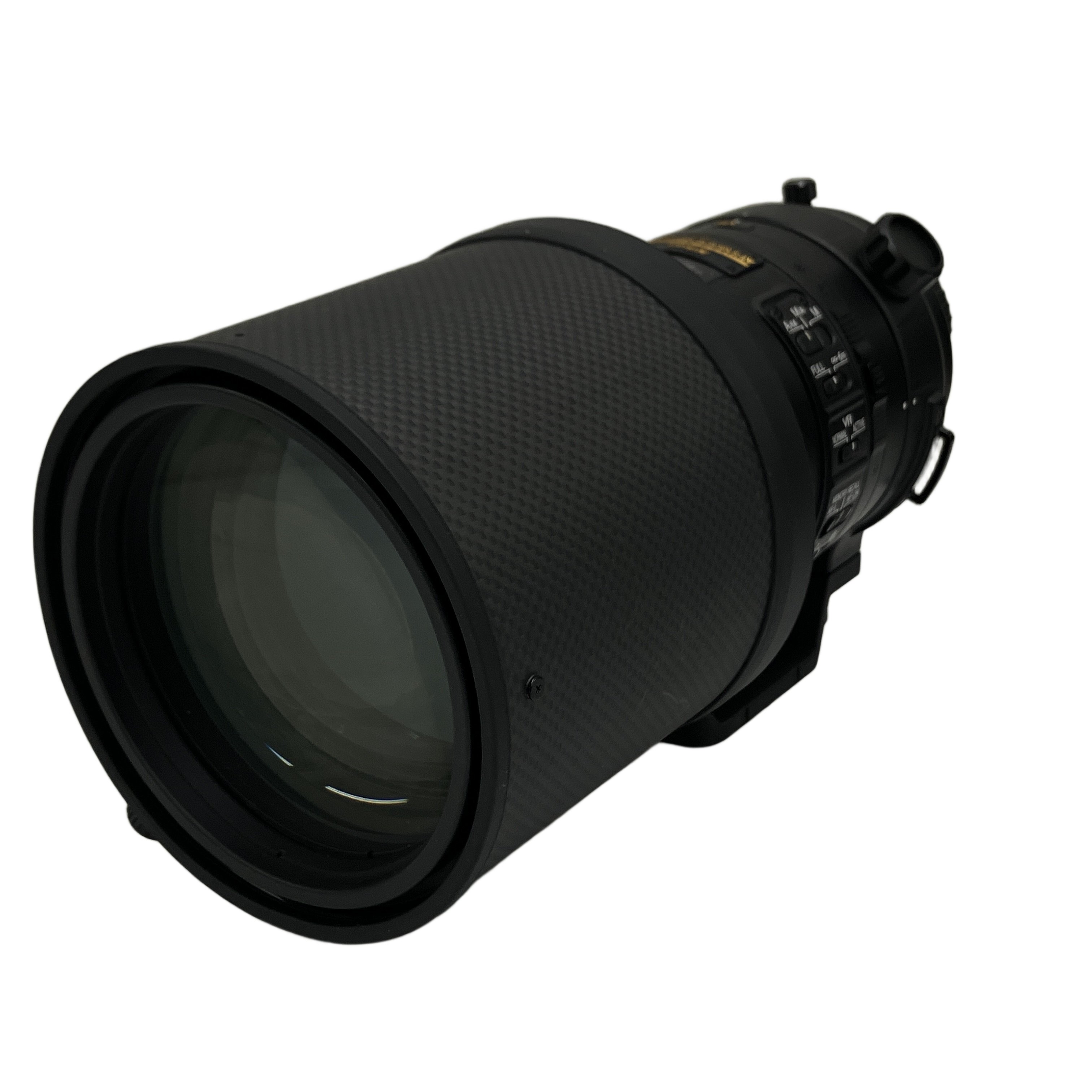 プロの現場で信頼され続ける、ニッコールレンズ最高峰の描写力をぜひその手に。 憧れのサンニッパを手に入れる絶好のチャンスです。