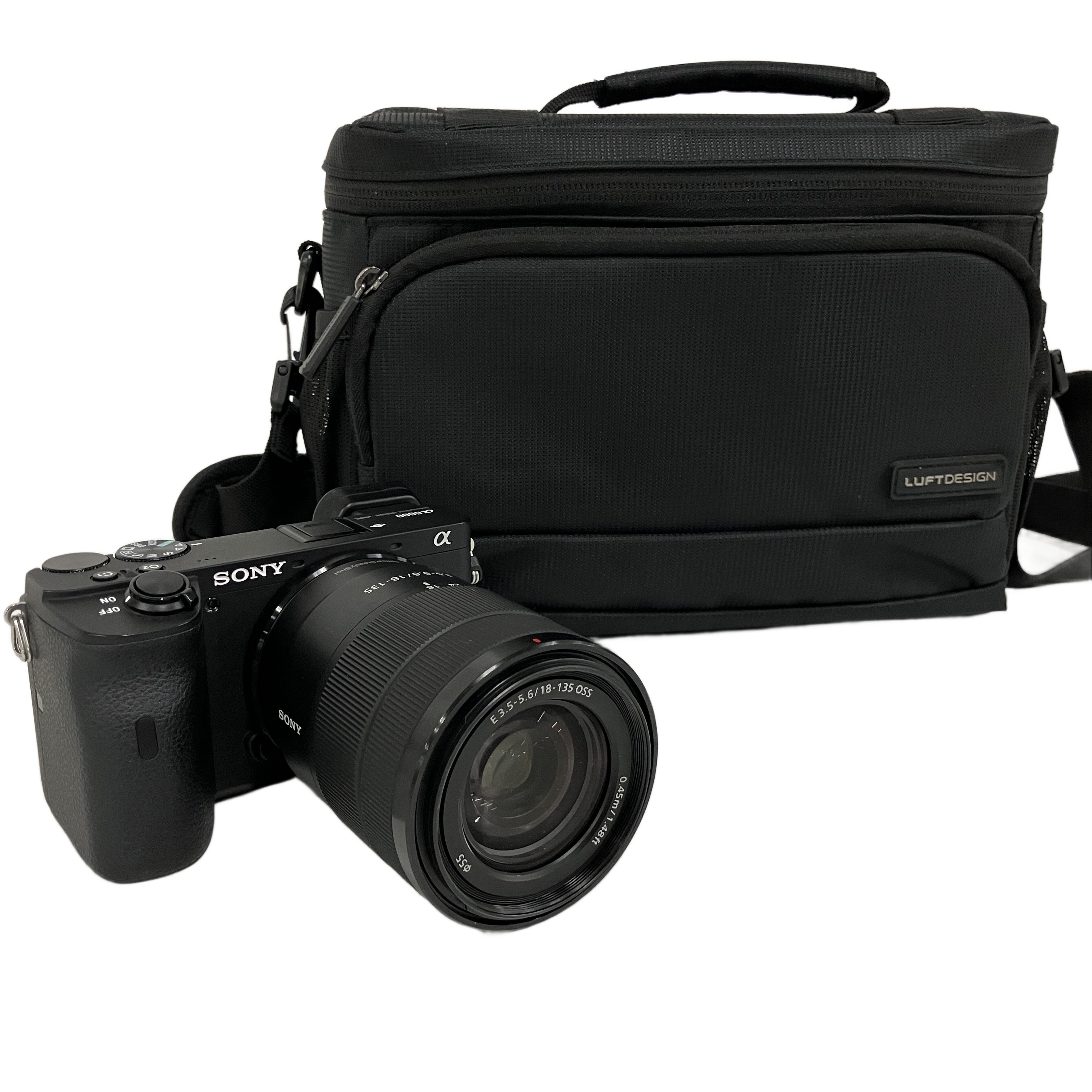 軽量コンパクトながら動画・静止画ともに高画質を実現し、初心者から上級者まで満足できる万能キット