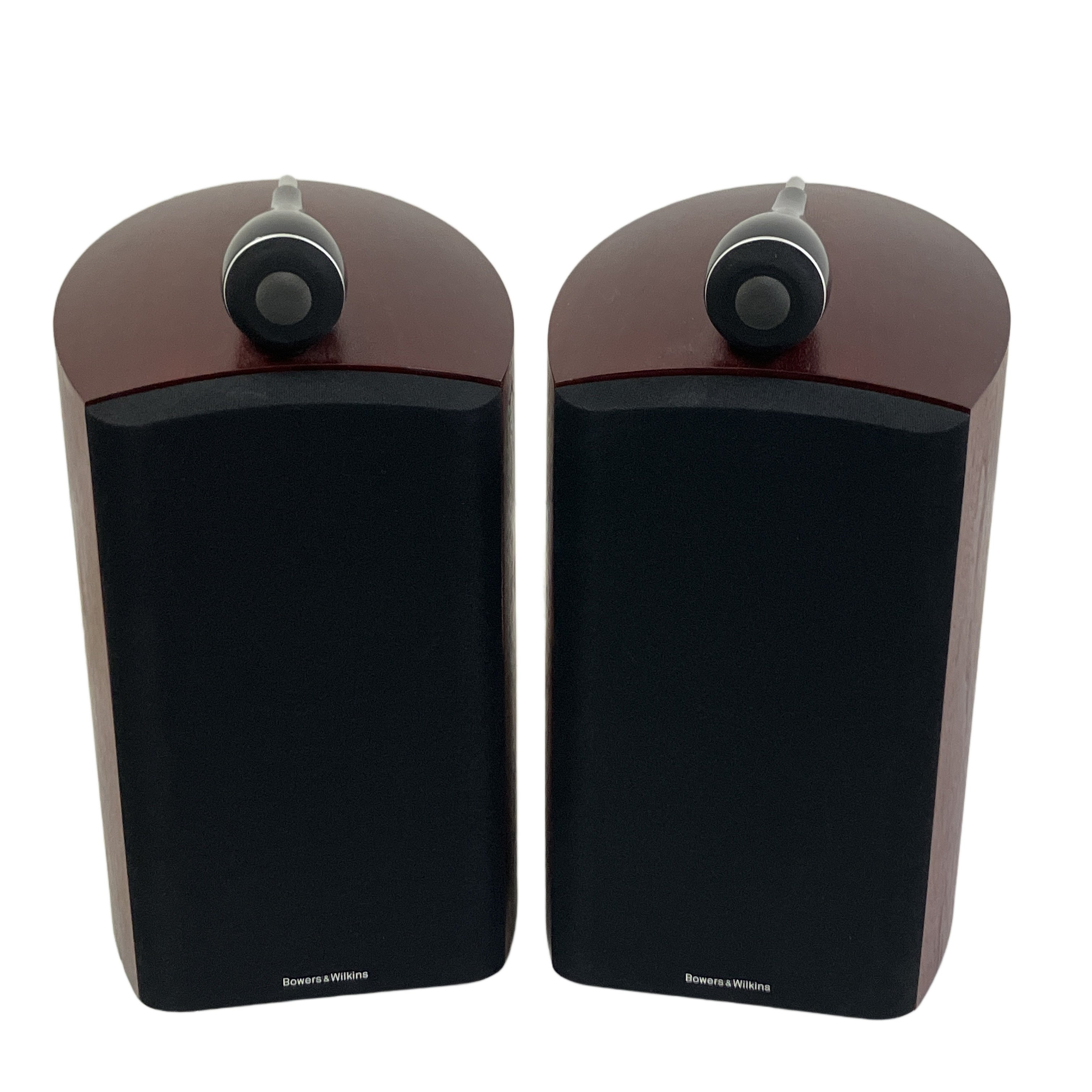 B&W 805 Diamond (ローズナット / ブックシェルフ型スピーカー):世界が基準とする「ダイヤモンドの煌めき」。空間を支配する究極のブックシェルフ。