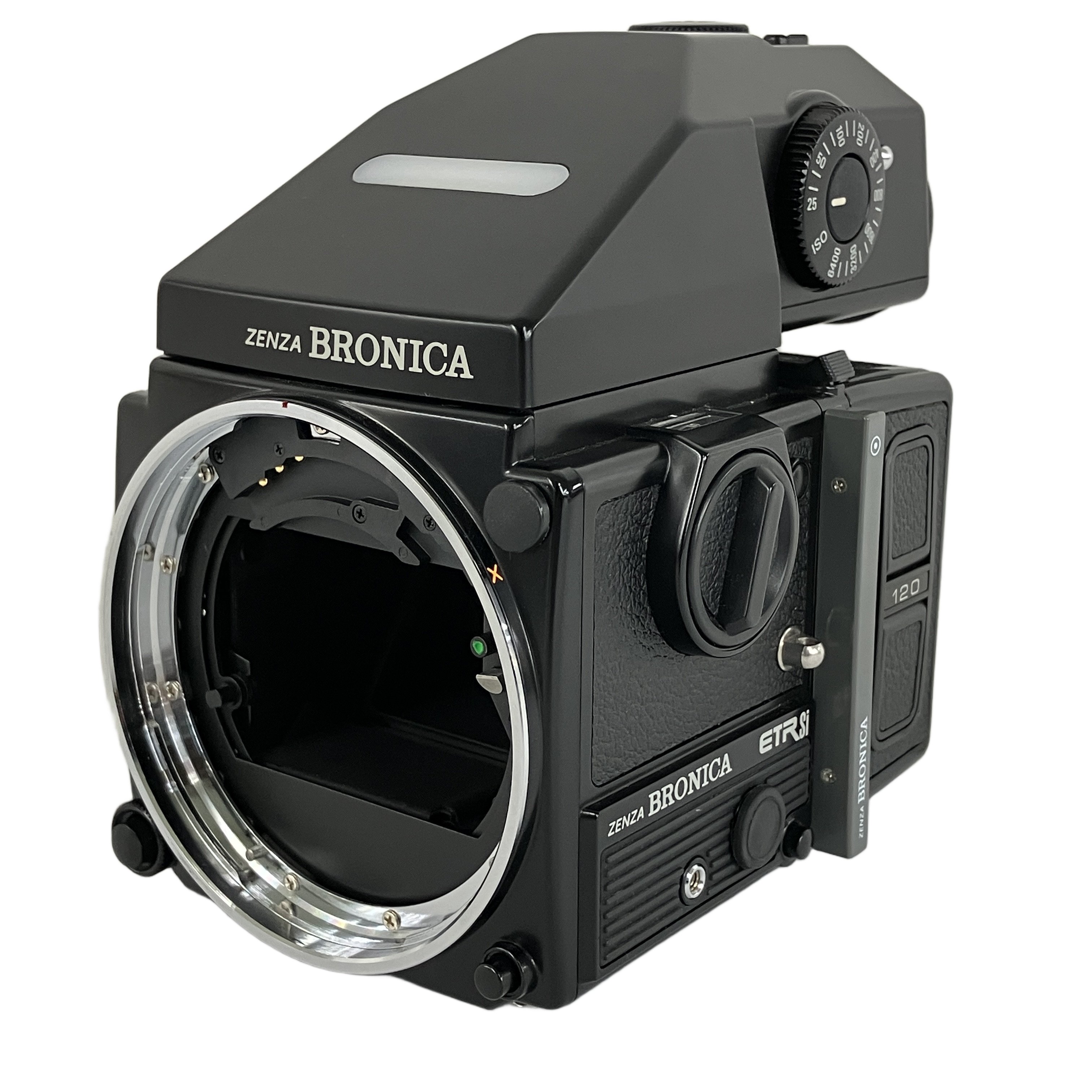 ZENZA BRONICA ETR Si|AE-IIIファインダーで極める、6x4.5判システムの機動力と完成形