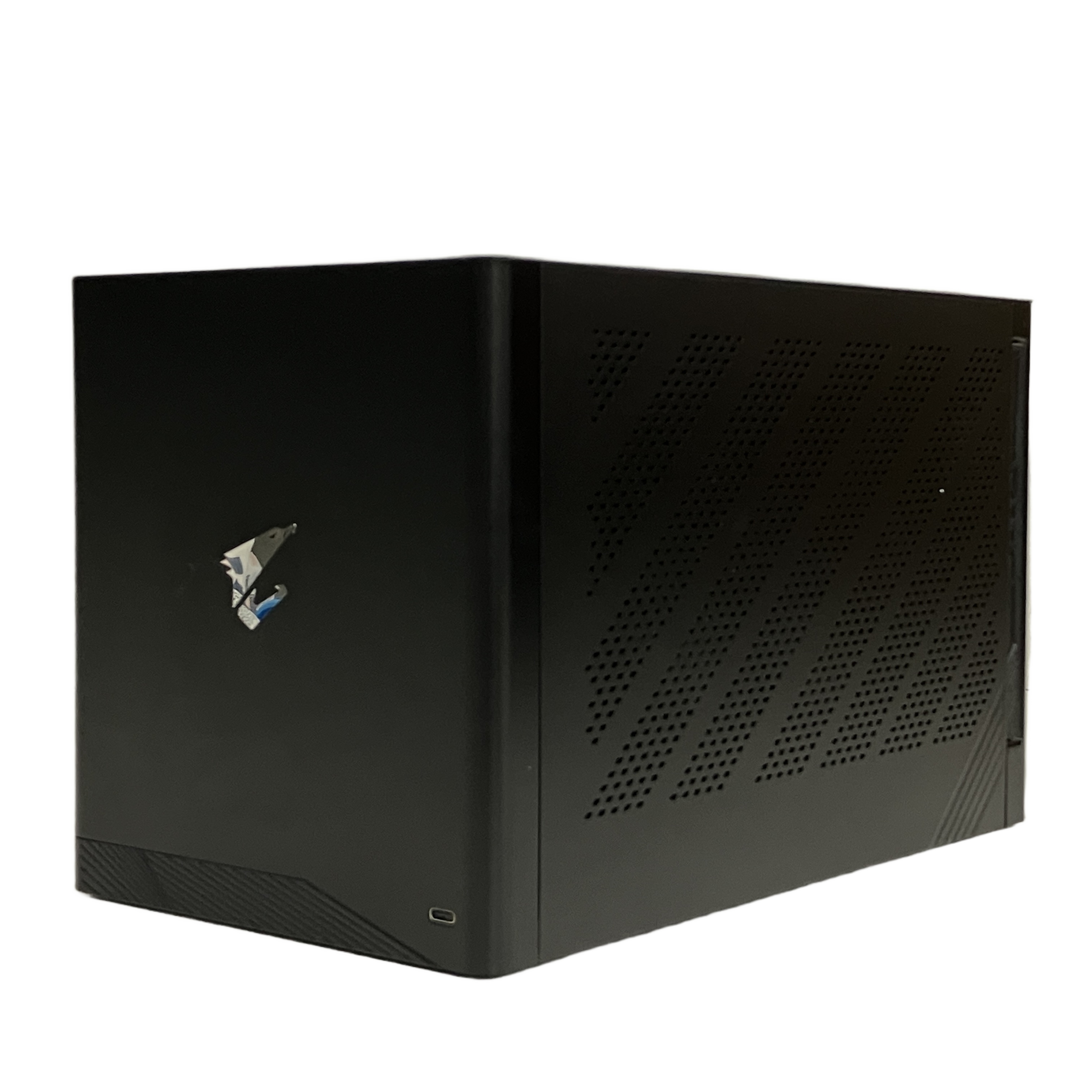 ★GIGABYTE AORUS RTX 5090 AI BOX 外付け水冷モデル 驚異の怪物級スペック★