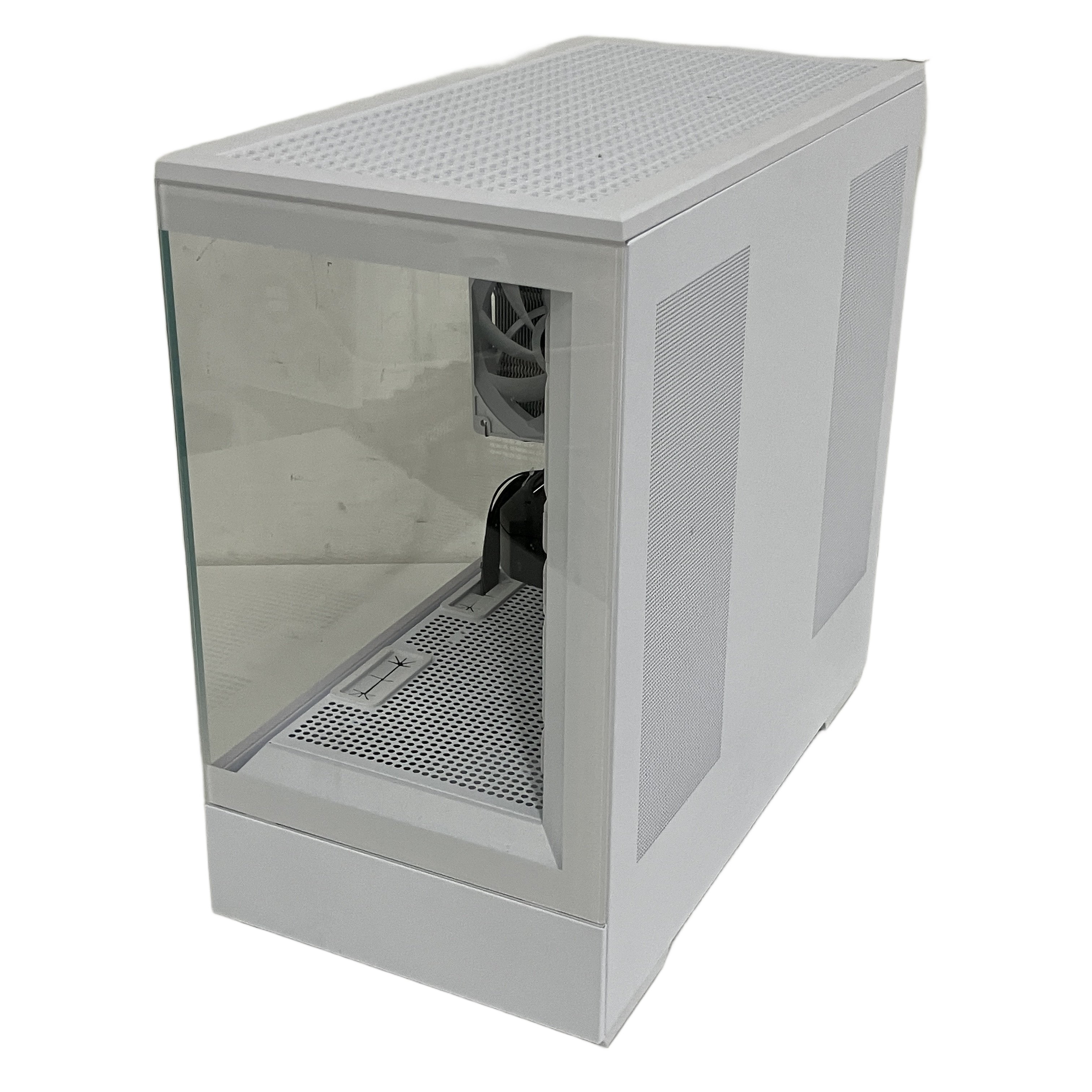 BTOゲーミングPC Ryzen 7 7800X3D×RTX 5070|ゲーム性能、次世代グラフィックスで勝つための究極構成