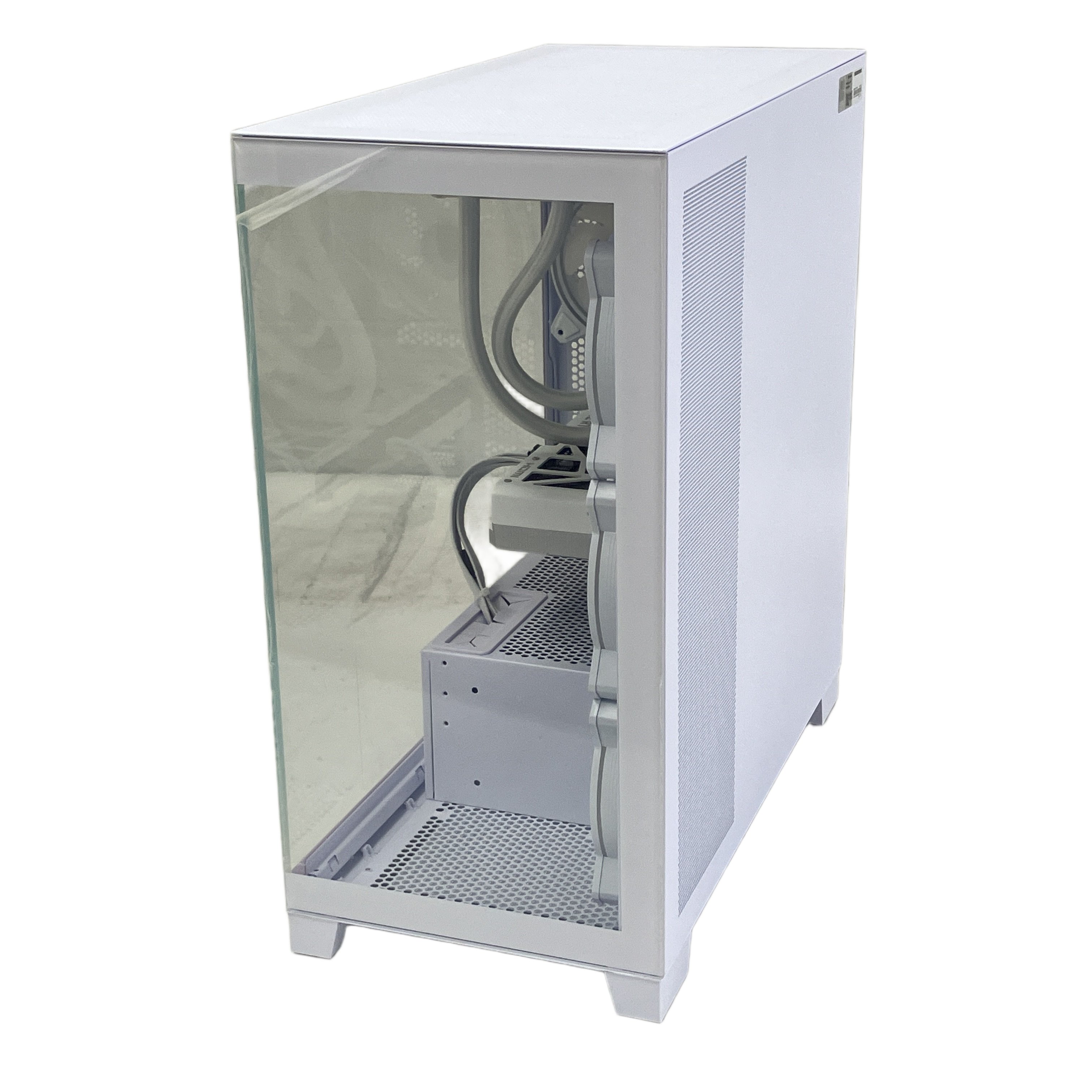 自作デスクトップPC (Core i7-13700F / RTX 4070 / 32GB DDR5 / ピラーレス):死角なきパノラマビュー。圧倒的パワーと機能美が交差する至高のゲーミング空間。