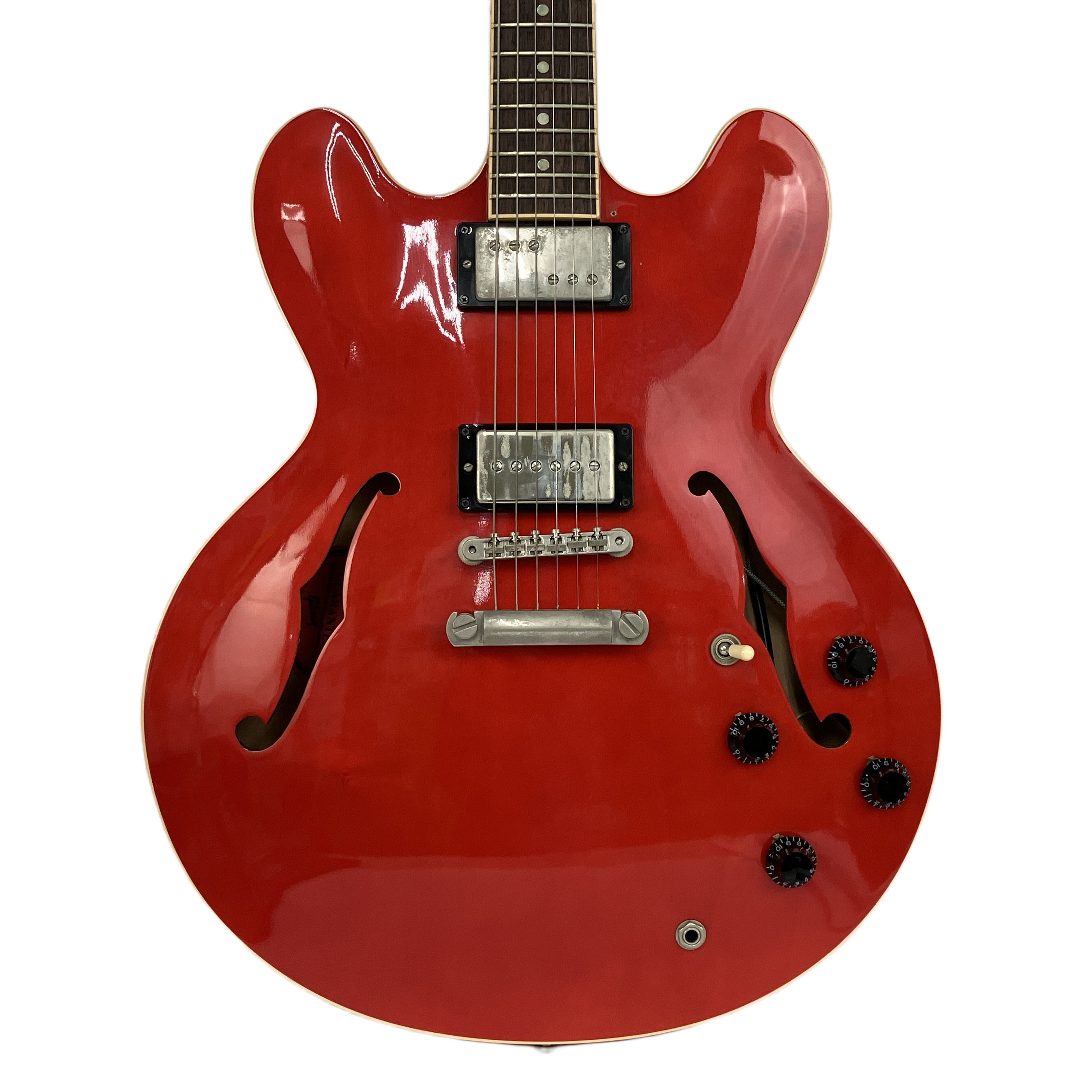 Gibson Custom Shop ESDPCHNH1 ES-335 (2011年製 / エレキギター / チェリー):王道のトーンと深紅の美学。すべてのジャンルを内包するセミアコの絶対的マスターピース。