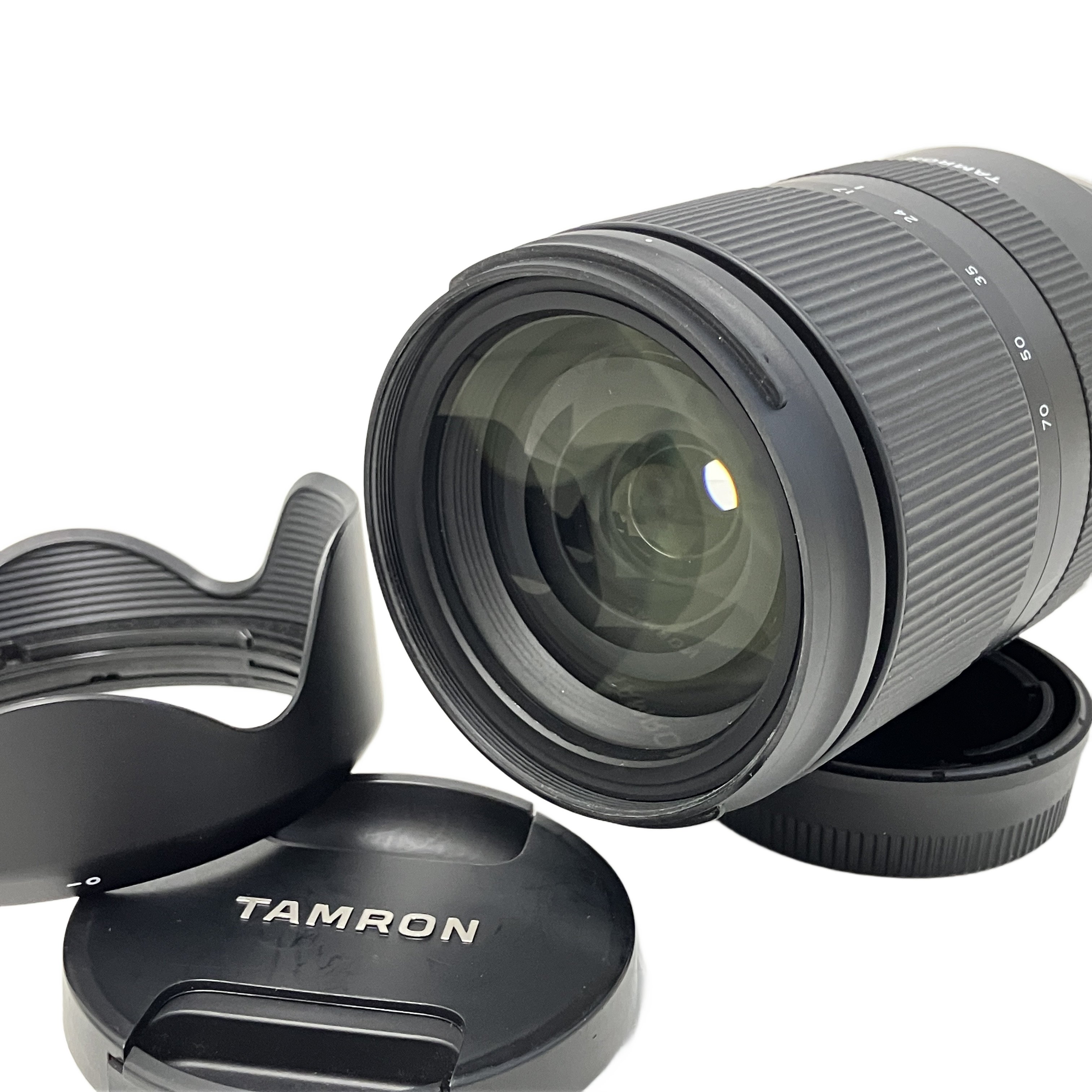 TAMRON 17-70mm F2.8 Di III-A VC RXD|ズーム全域開放F2.8、広角から中望遠までこれ一本で描き切る万能の常用レンズ